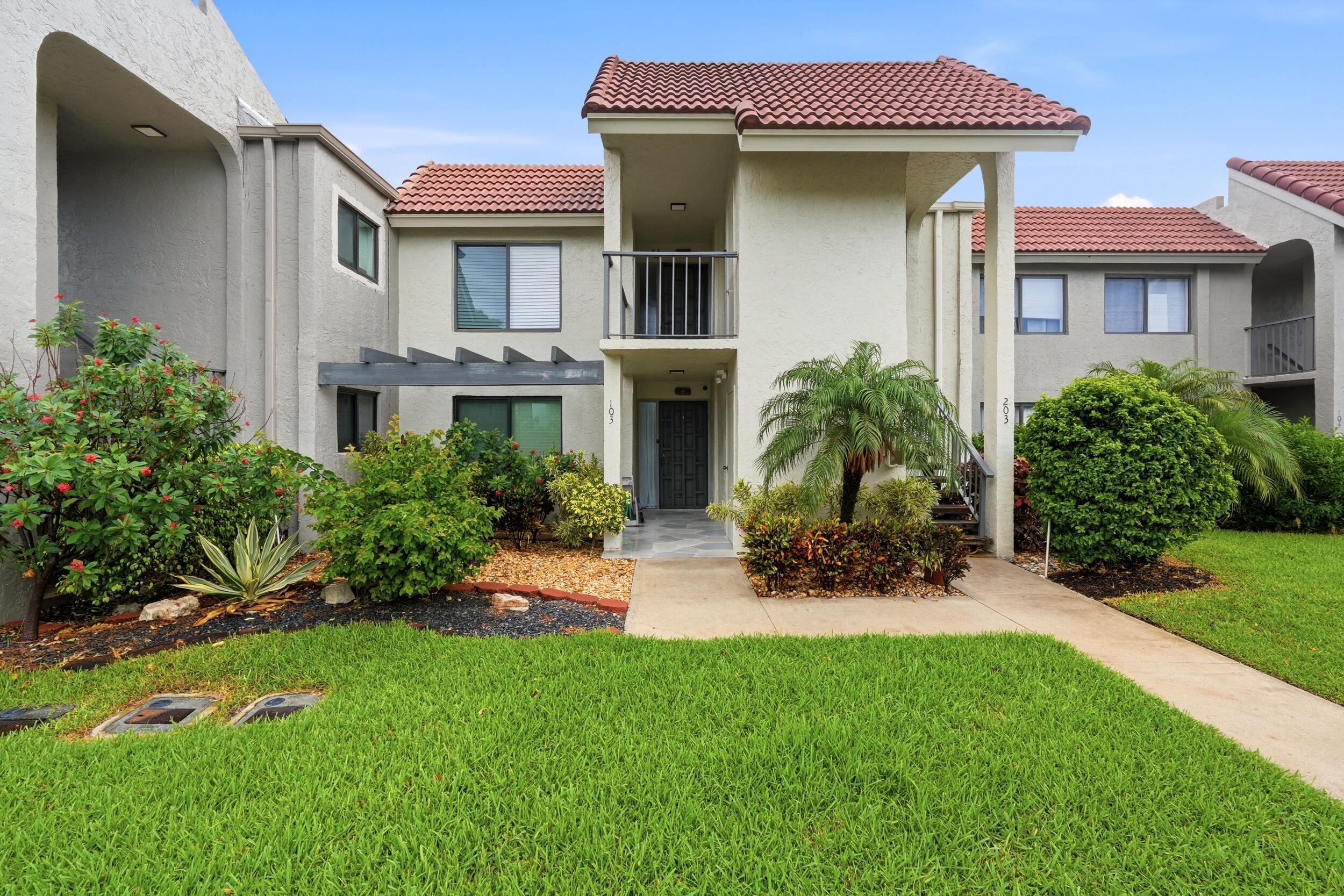 FAIRWAY PARK CONDO - Residential