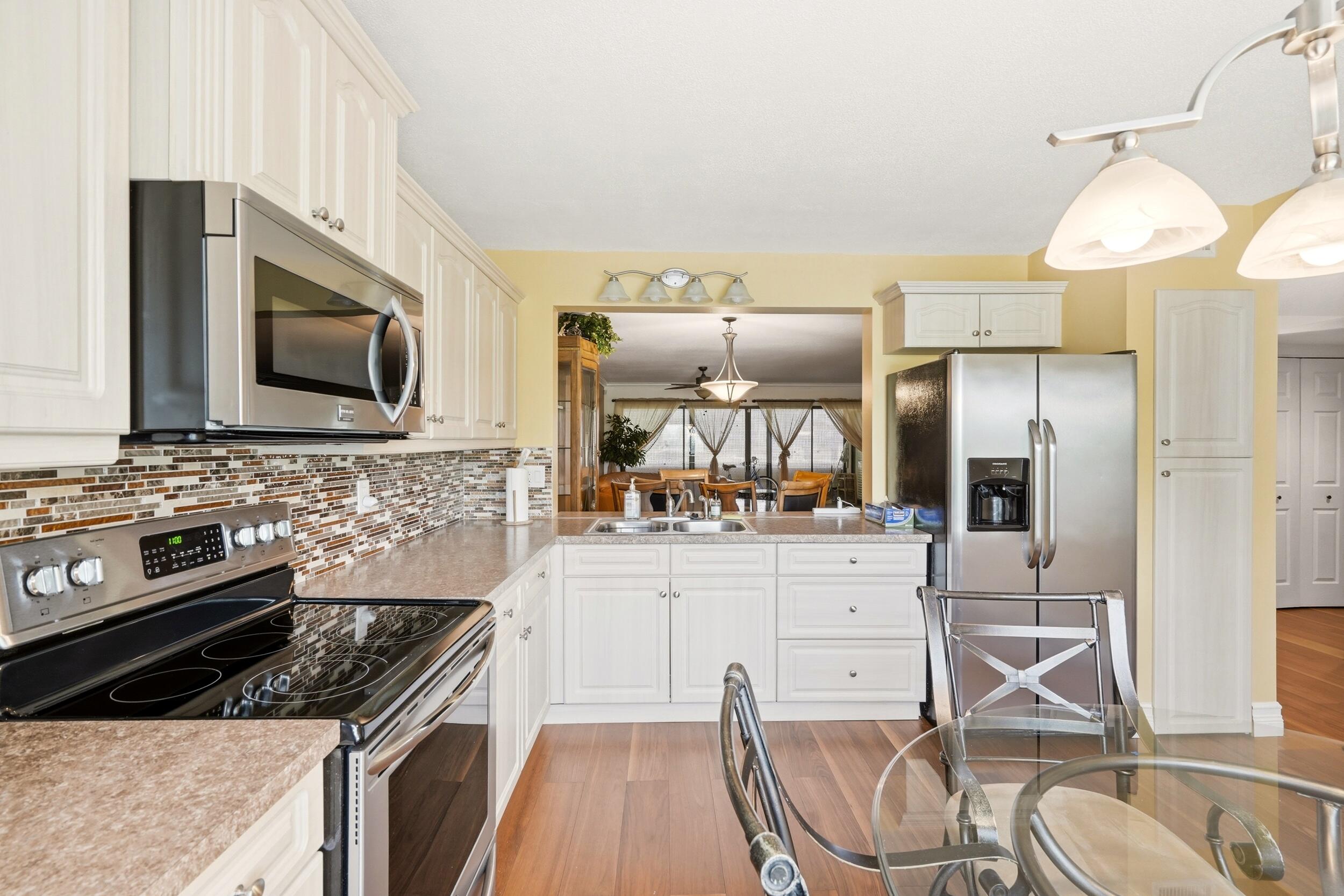 FAIRWAY PARK CONDO - Residential