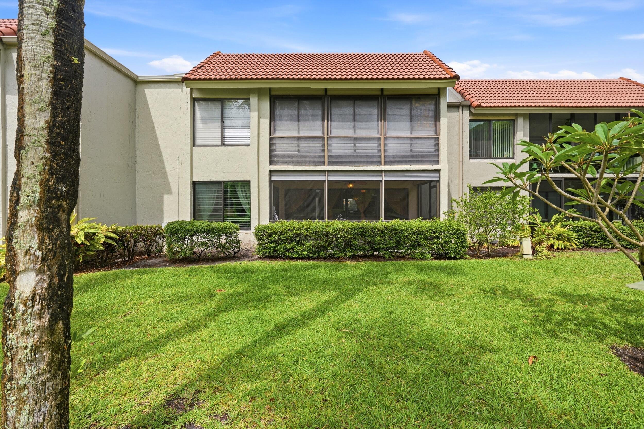 FAIRWAY PARK CONDO - Residential