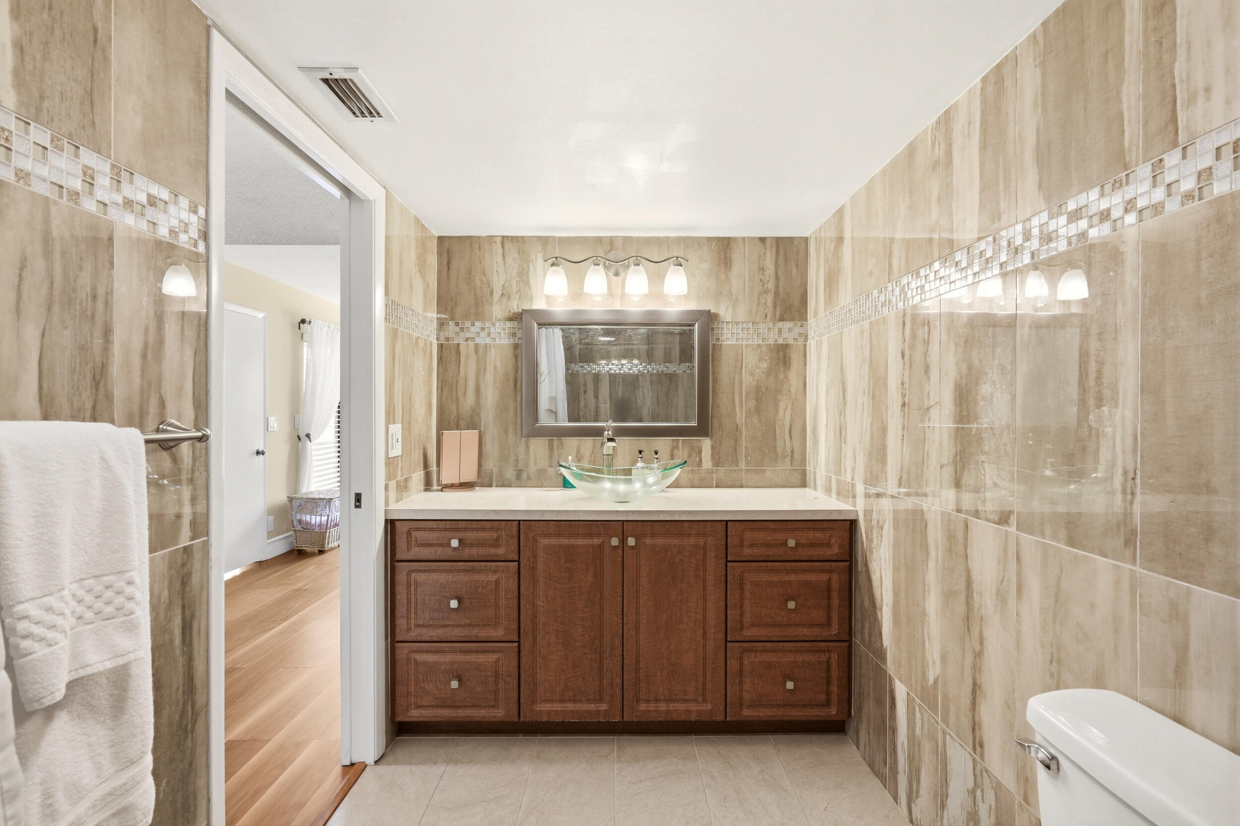 FAIRWAY PARK CONDO - Residential