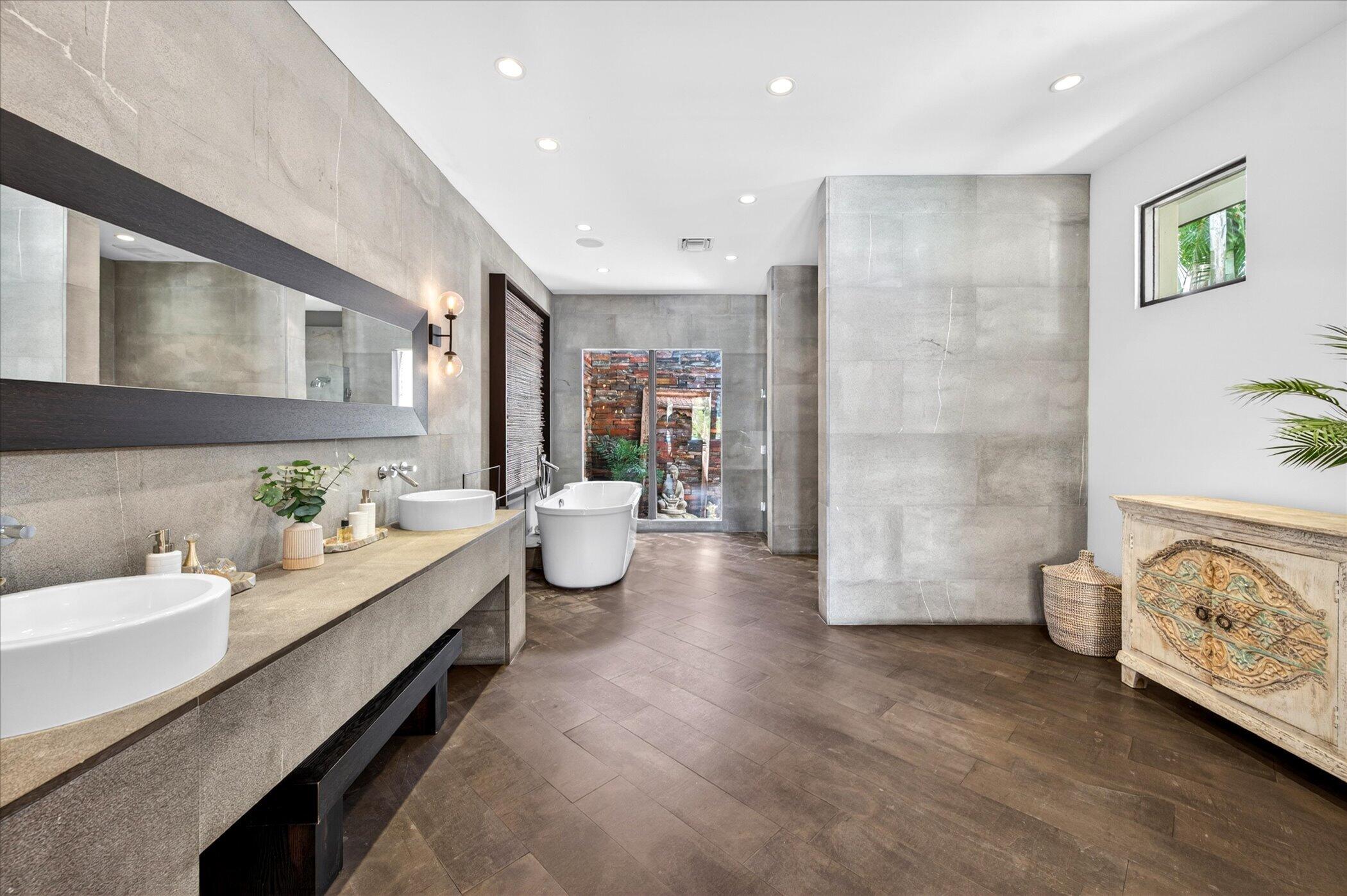 CORAL RIDGE - Residential