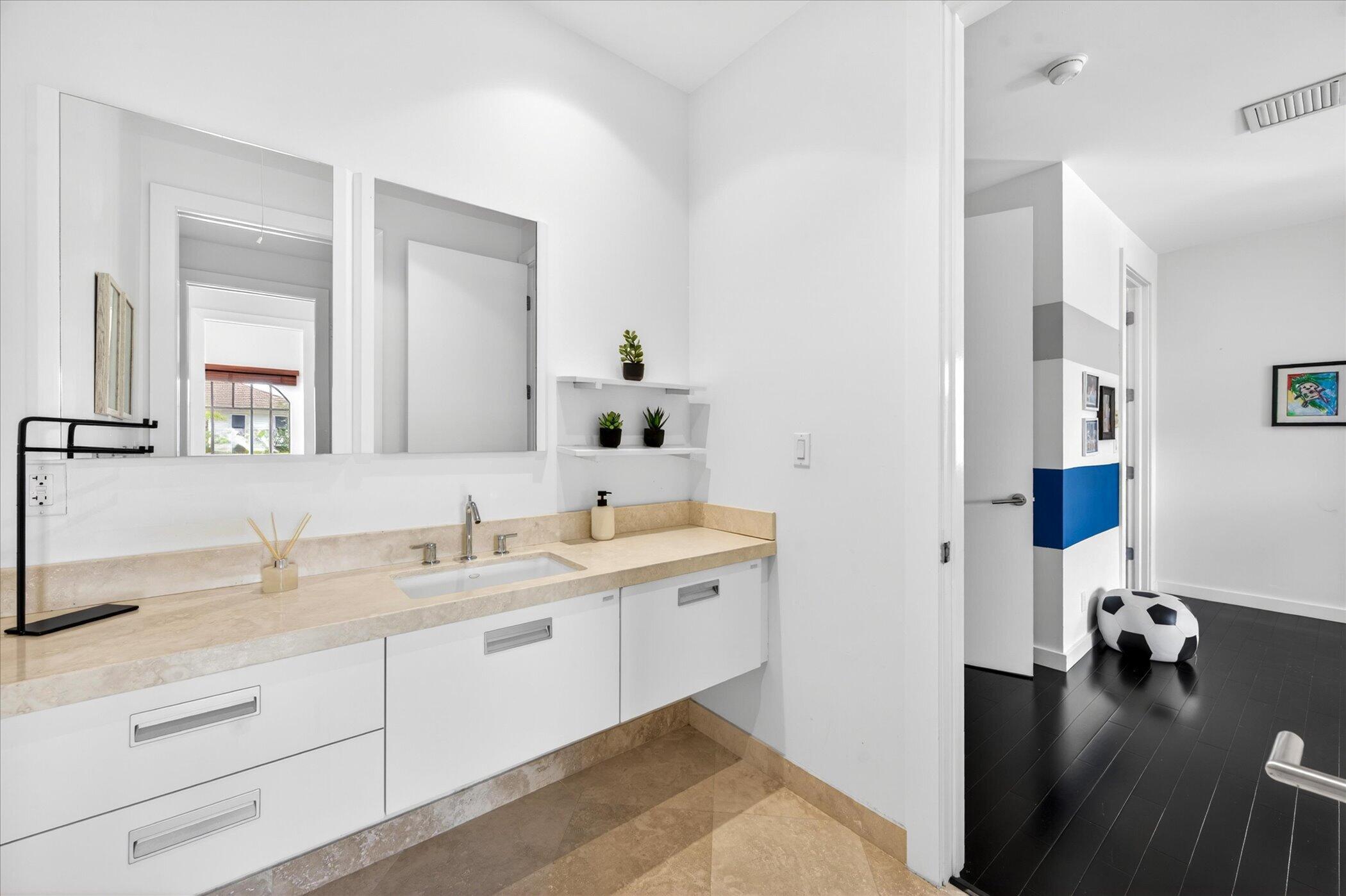 CORAL RIDGE - Residential