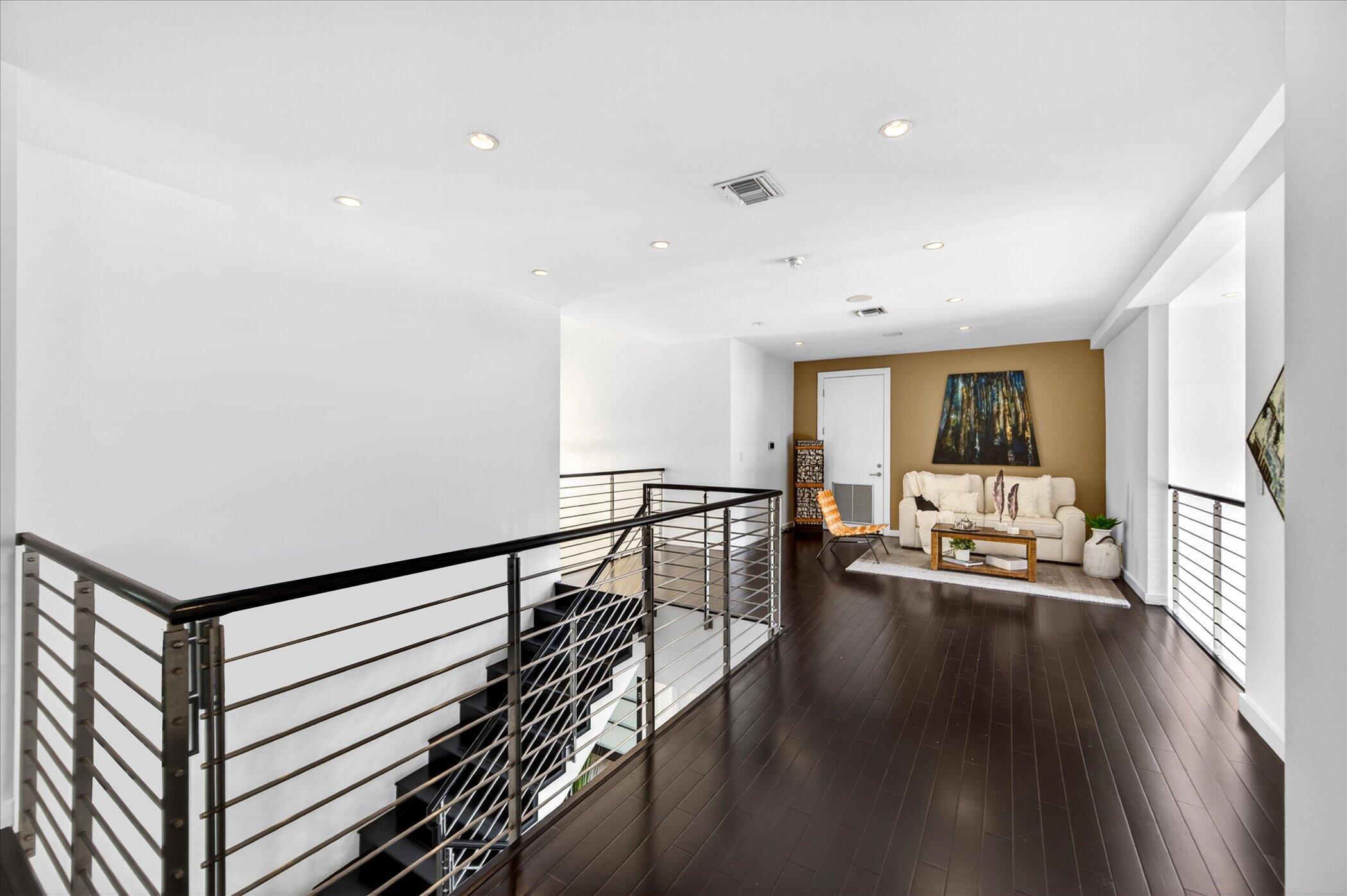 CORAL RIDGE - Residential
