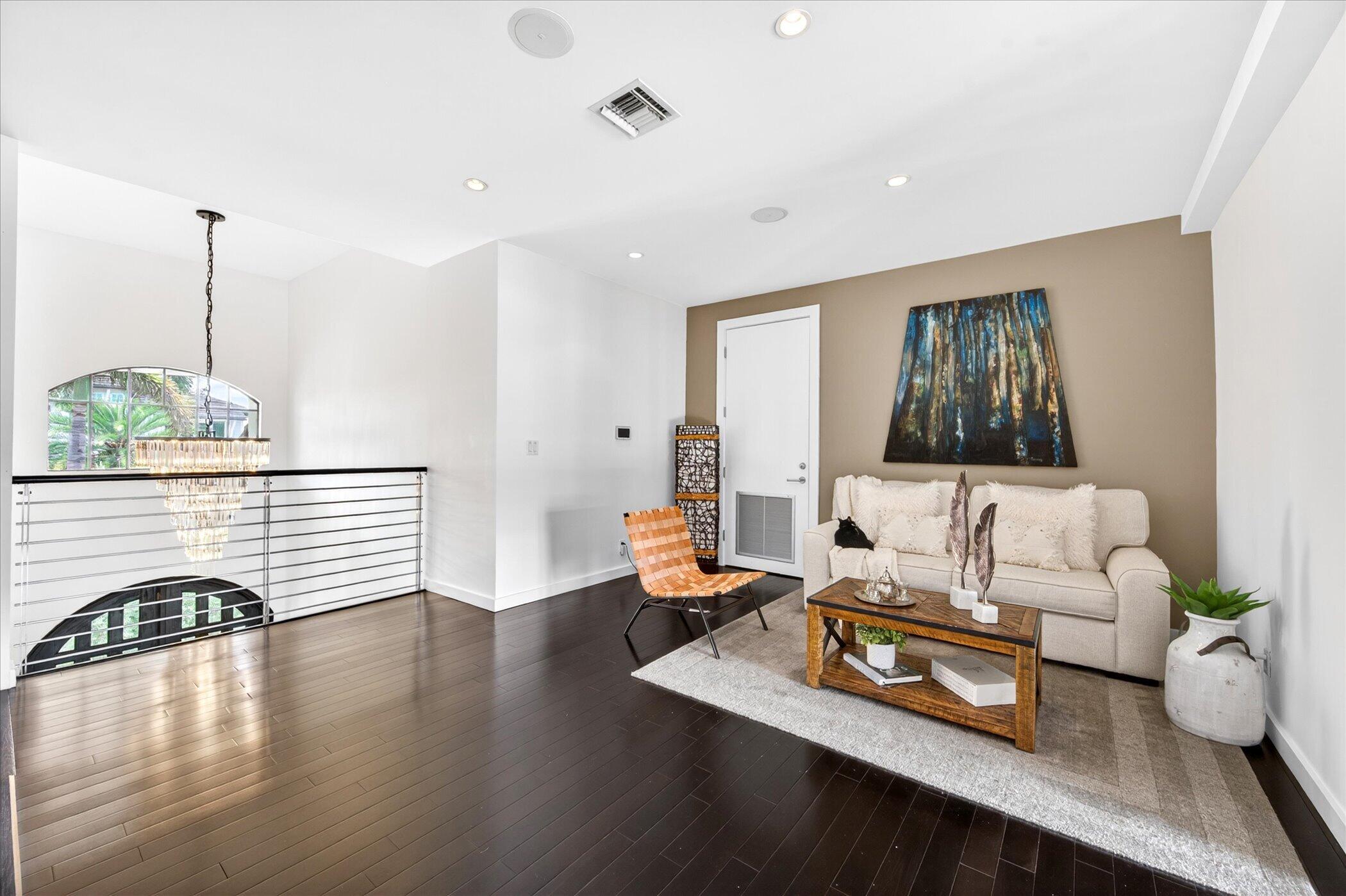 CORAL RIDGE - Residential