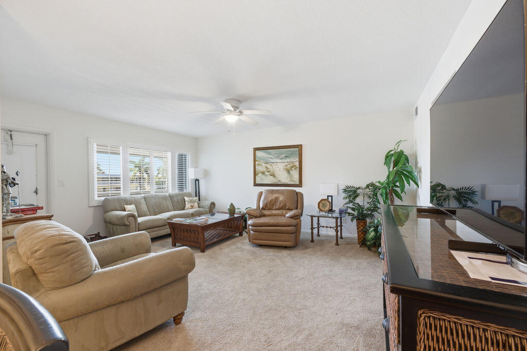LAKE COLONY APTS ONE INC - Residential
