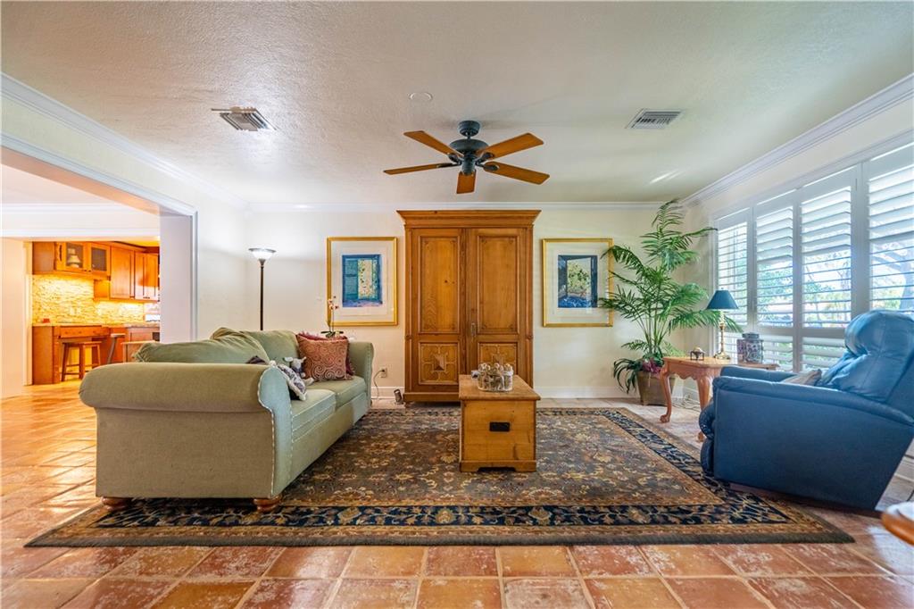 Hillsboro Isles 29-4 B - Residential