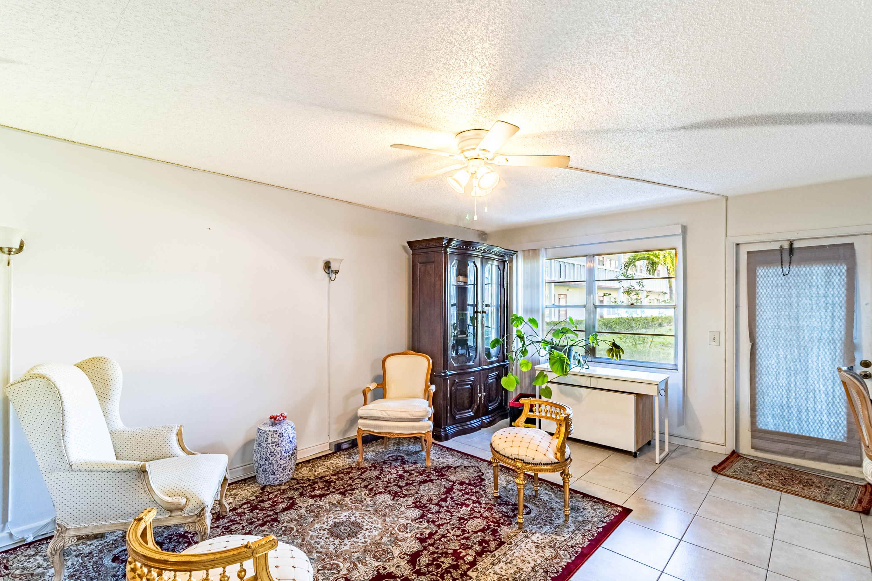 FANSHAW AT CENTURY VILLAGE CONDO - Residential
