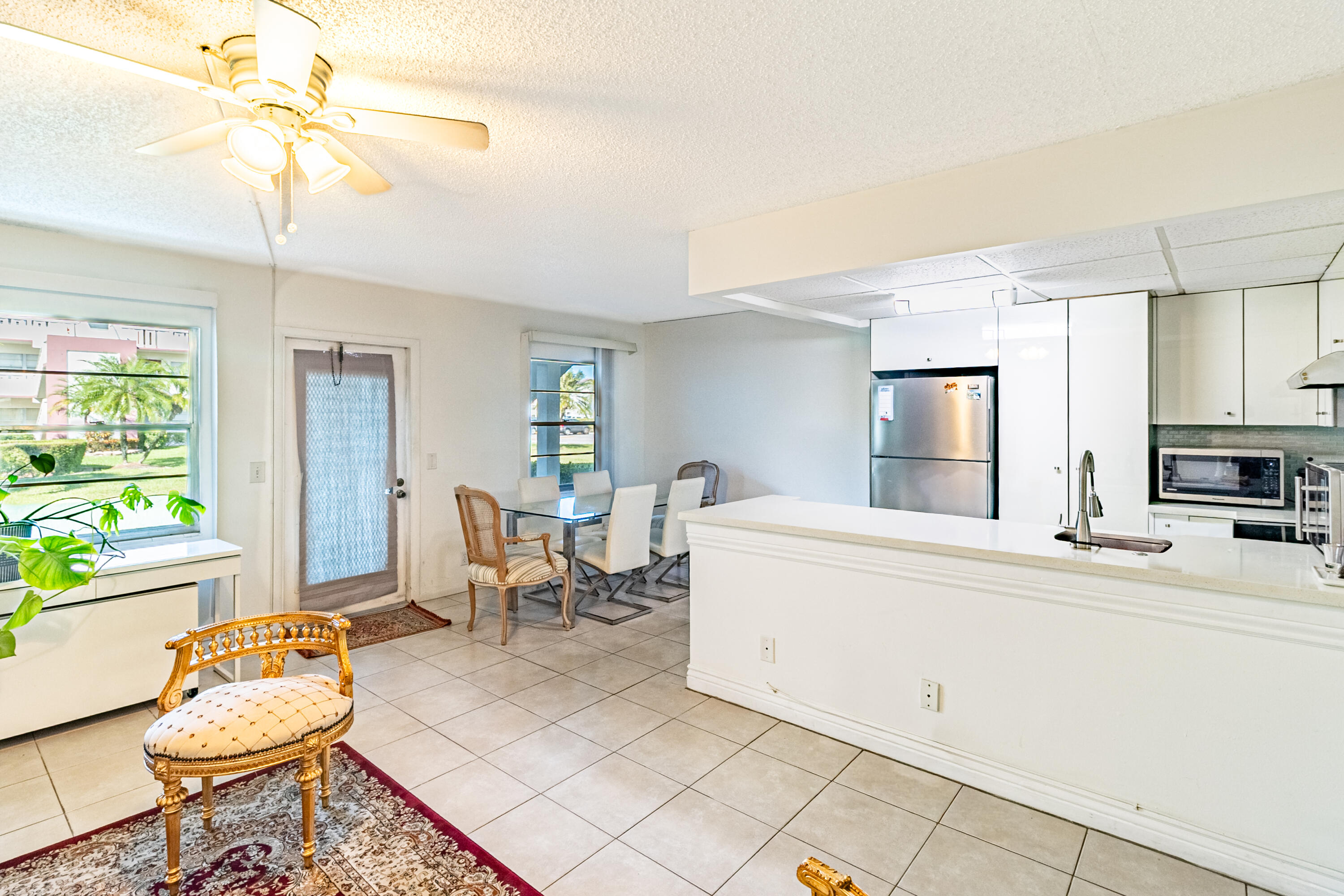 FANSHAW AT CENTURY VILLAGE CONDO - Residential