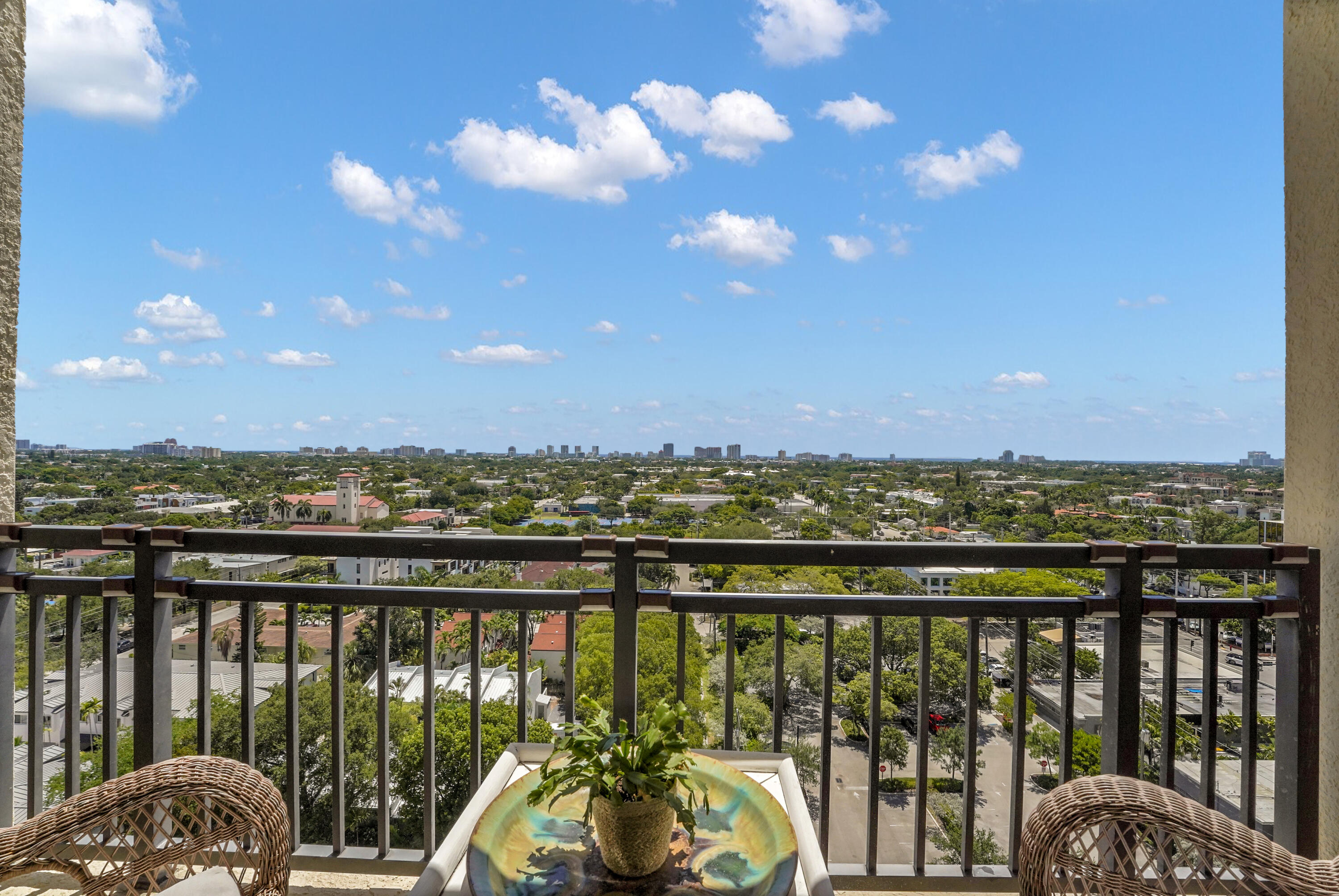 WAVERLY AT LAS OLAS CONDO - Residential