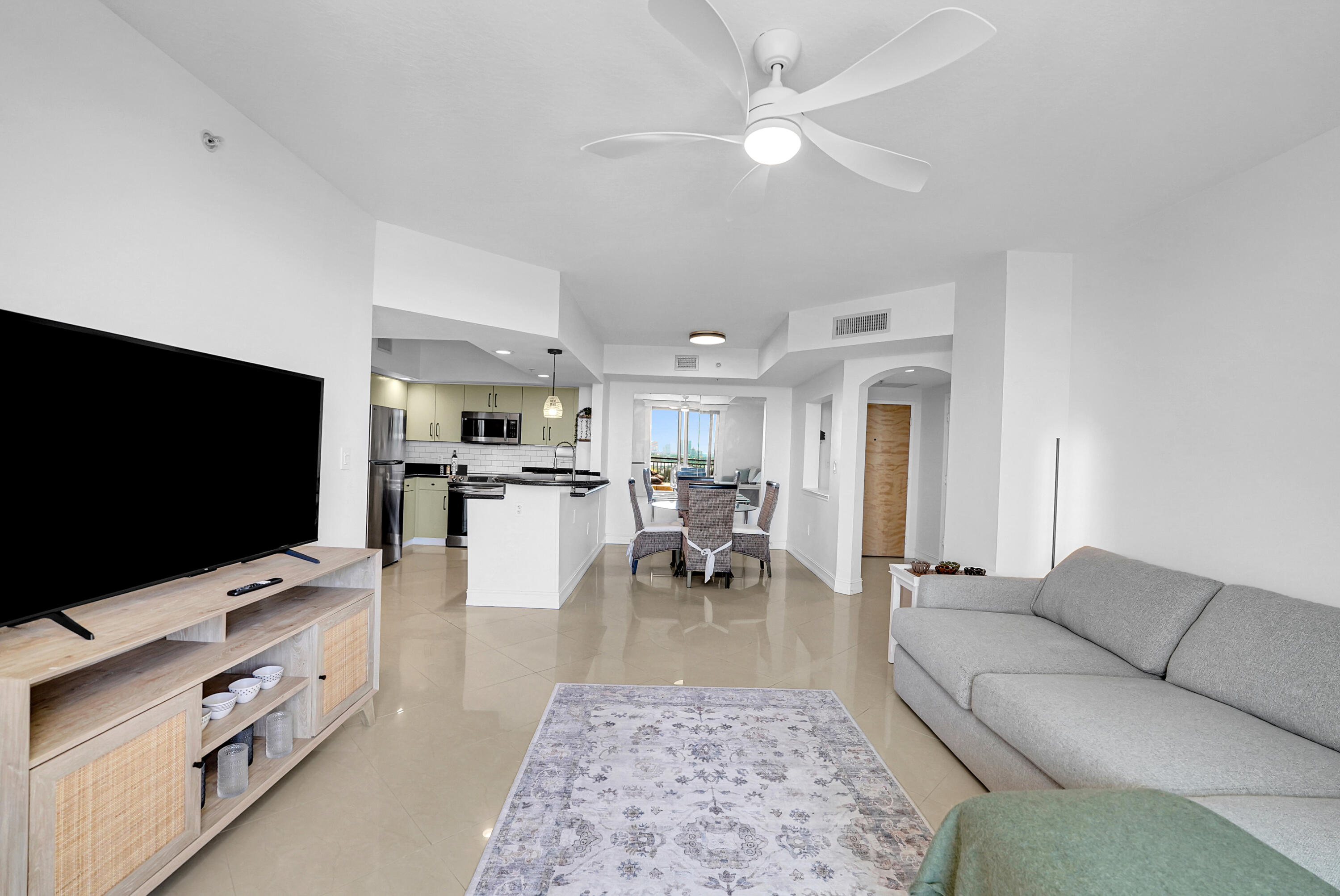 WAVERLY AT LAS OLAS CONDO - Residential