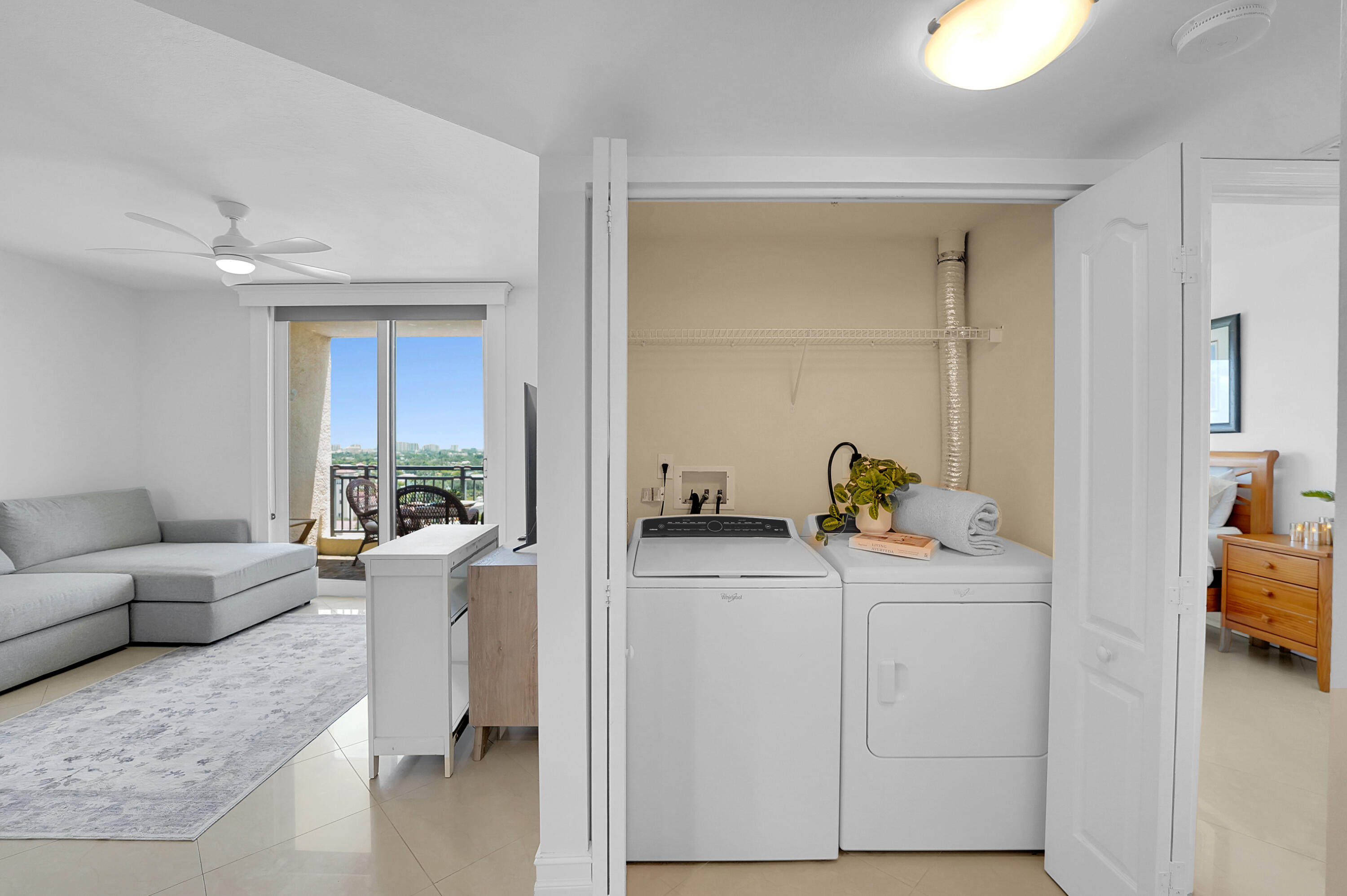 WAVERLY AT LAS OLAS CONDO - Residential
