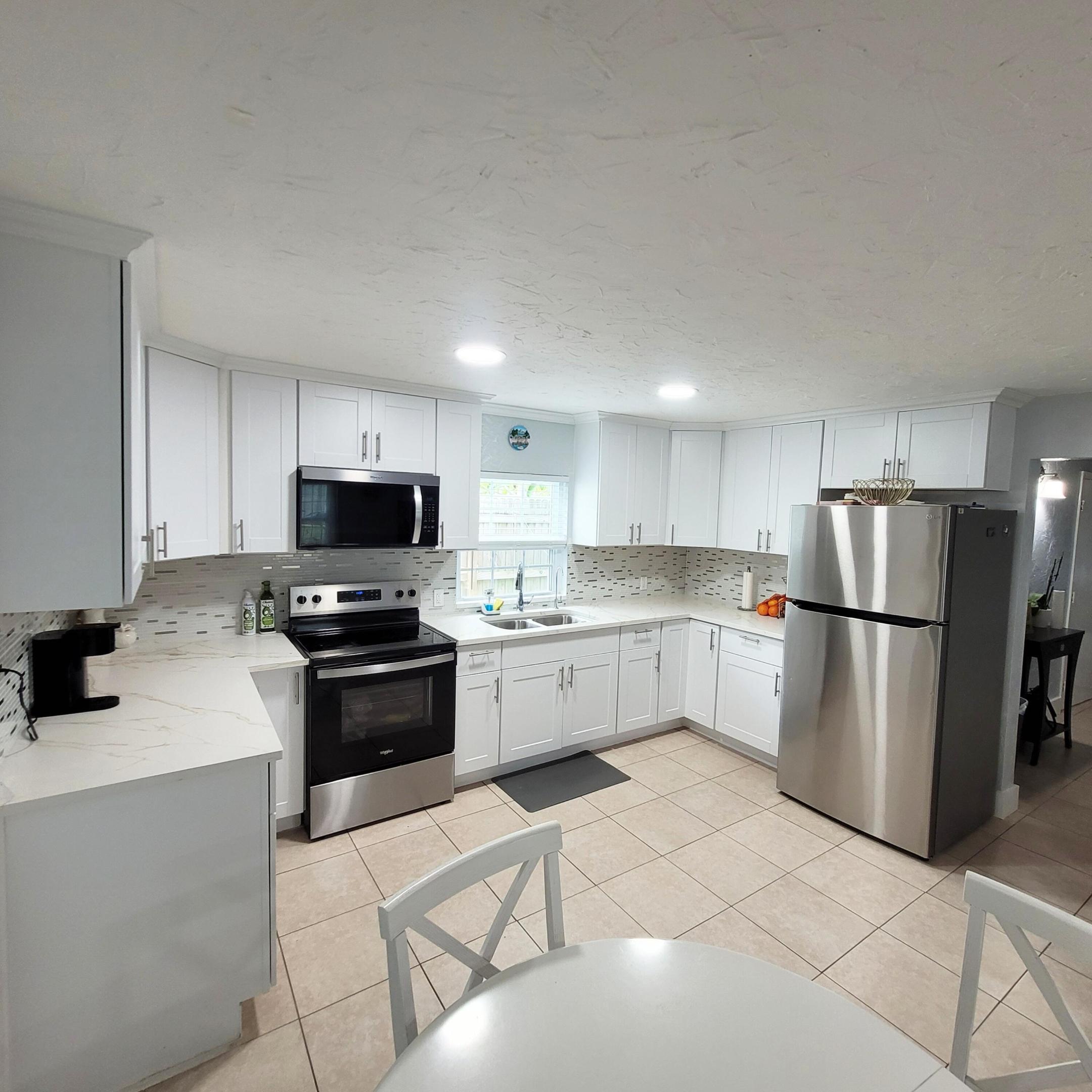 PINE GARDENS - Residential