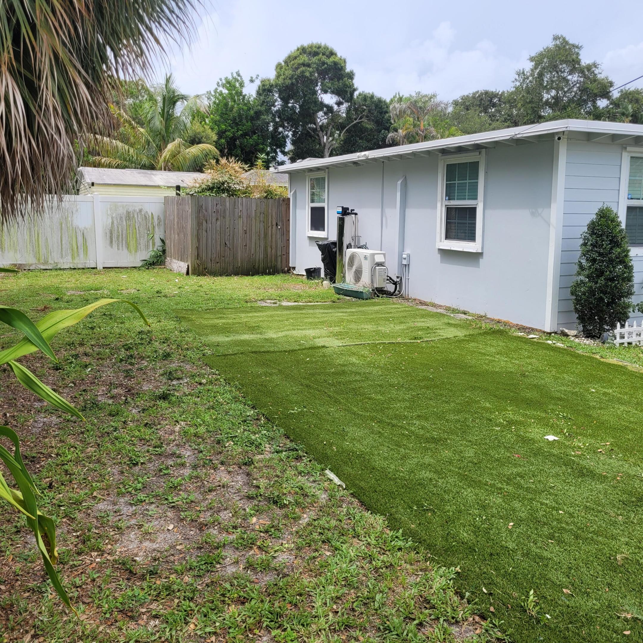 PINE GARDENS - Residential
