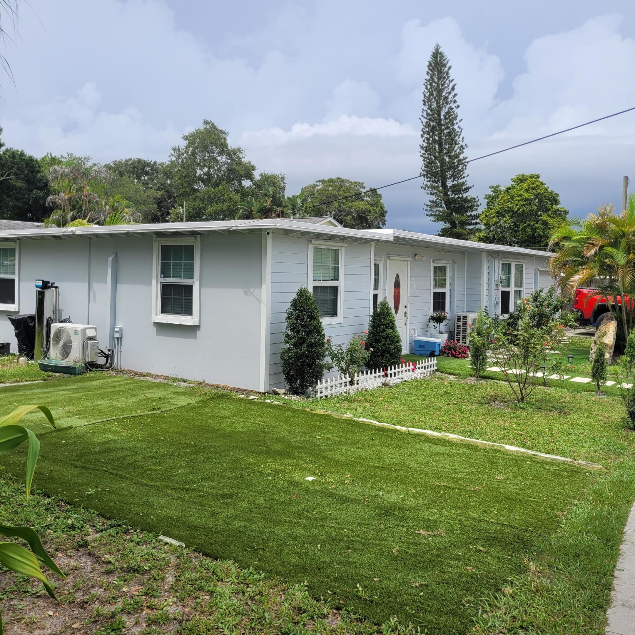 PINE GARDENS - Residential