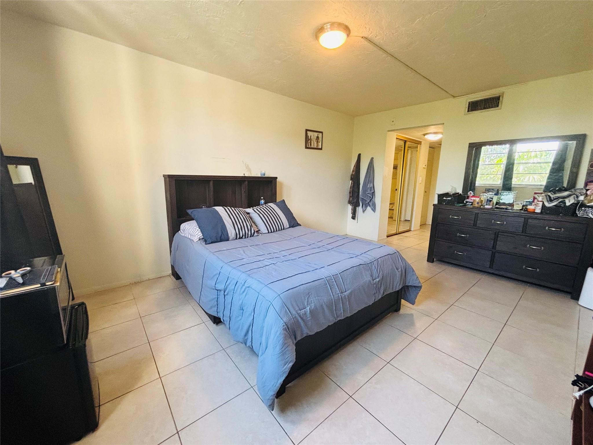 Omega 4 - Residential