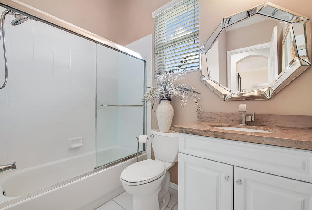 Venetian Isles - Residential