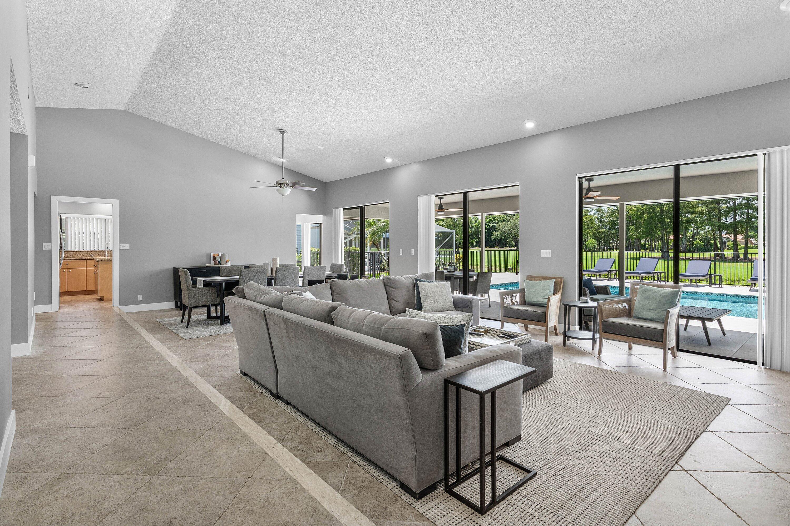 BOCA WOODS COUNTRY CLUB PH 3A - Residential
