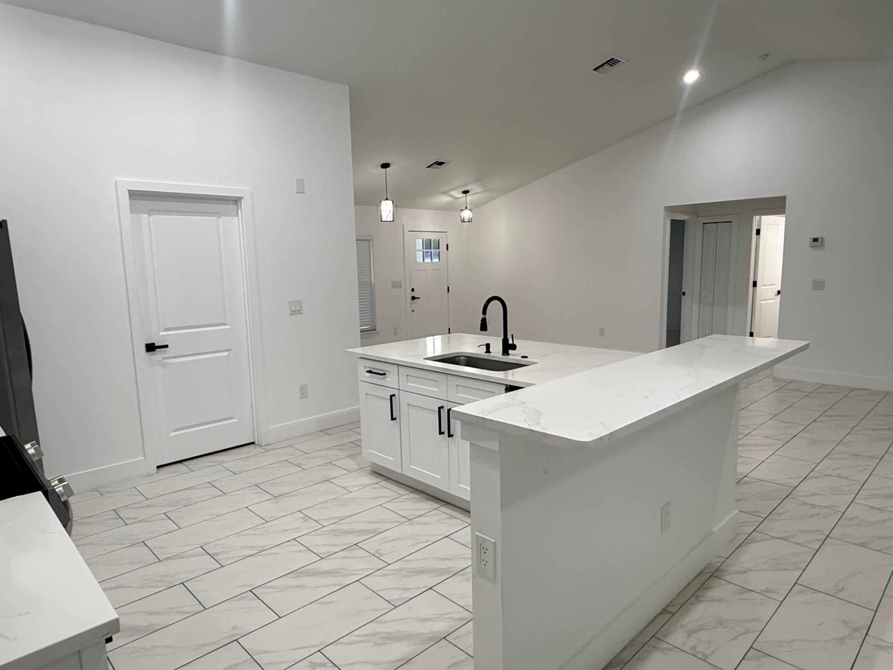 PORT MALABAR UNIT 32 - Residential