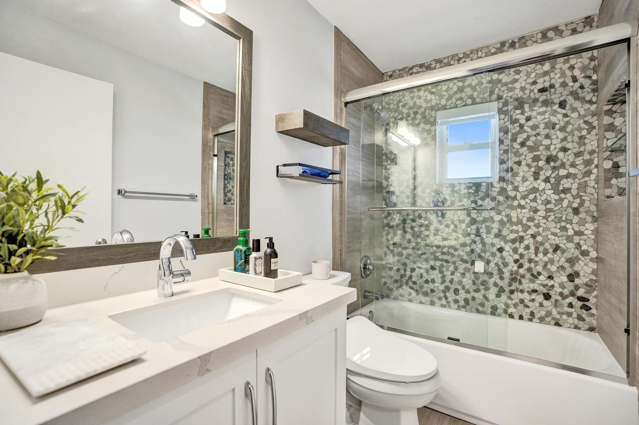PEMBROKE FALLS PHASE 6 - Residential