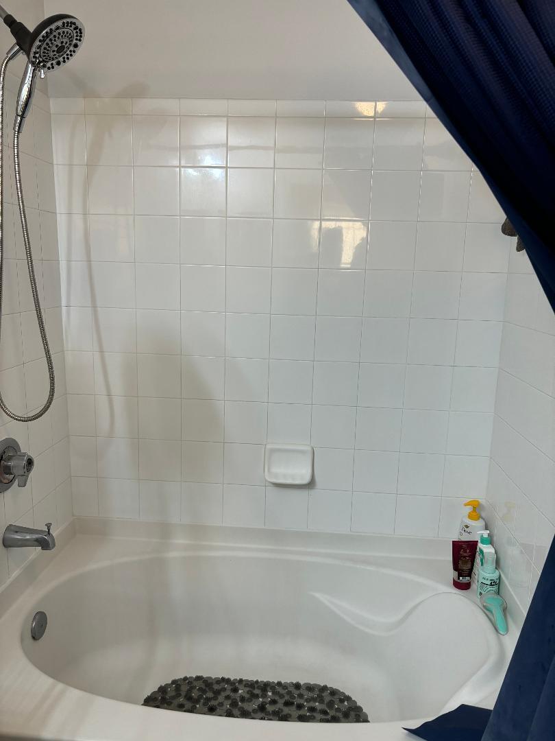 EL-AD POINCIANA CONDO - Residential Lease
