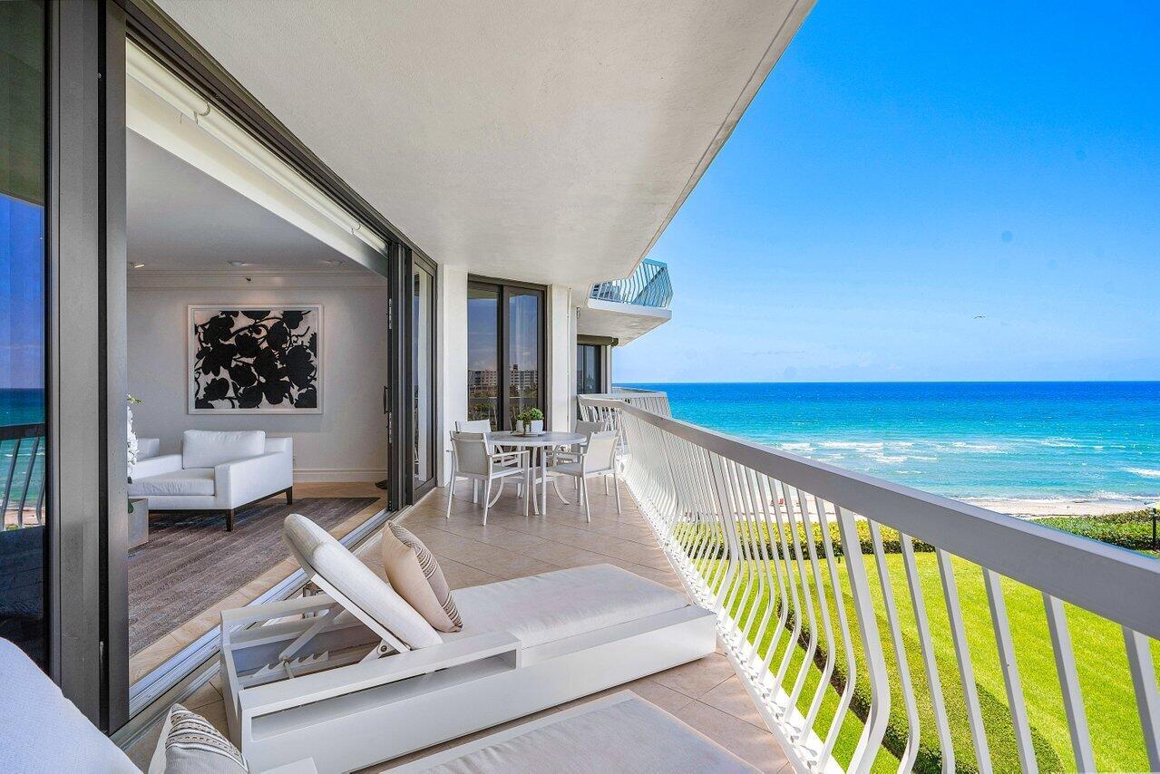 TWENTY ONE HUNDRED CONDO - Residential
