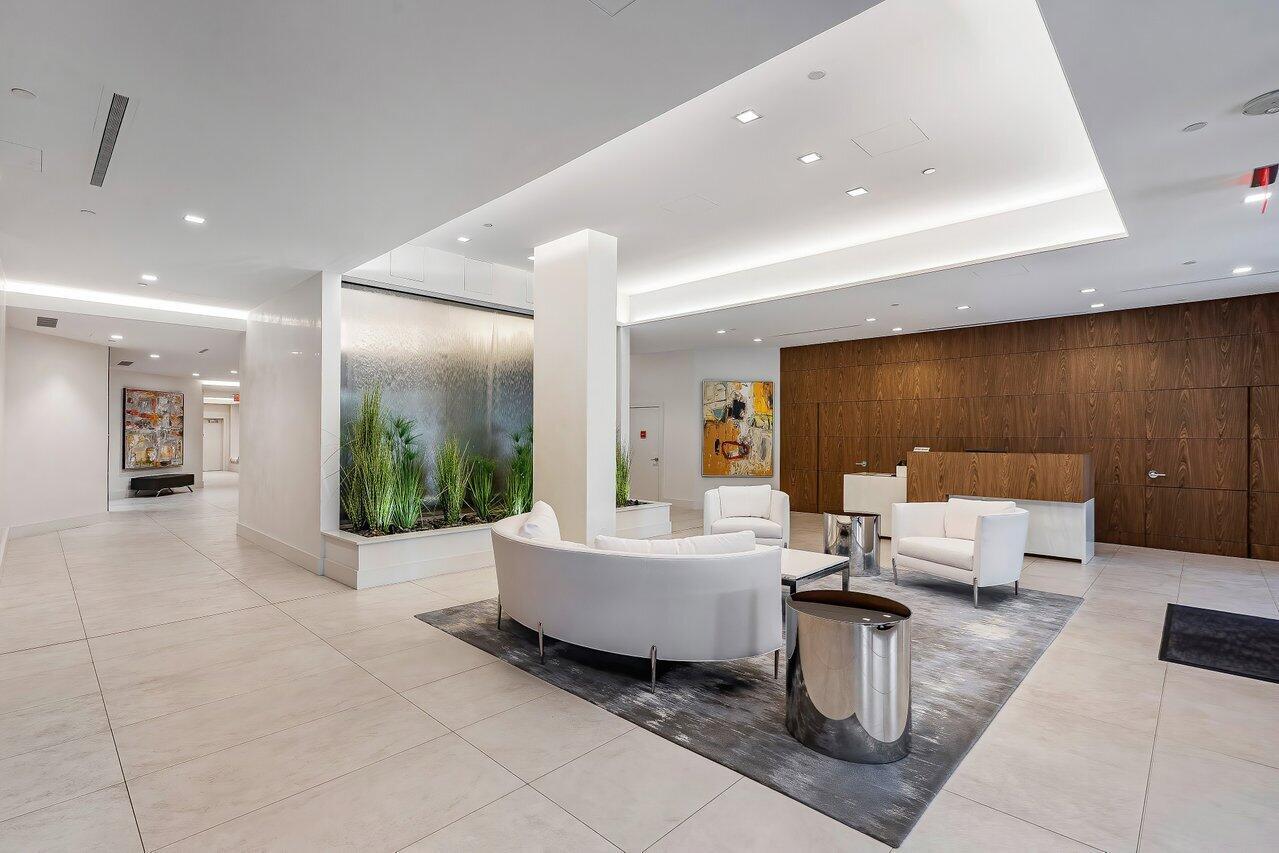 TWENTY ONE HUNDRED CONDO - Residential