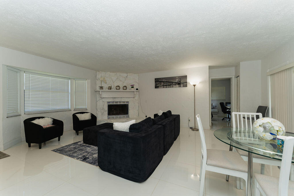 PORT ST LUCIE SECTION 12 - Residential