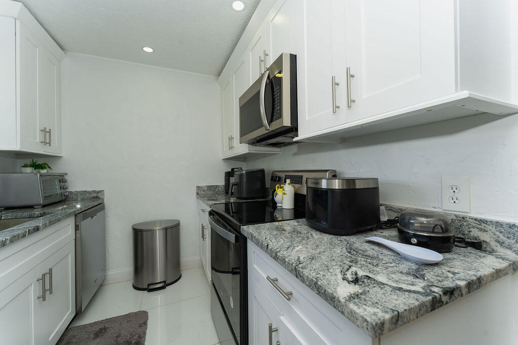 PORT ST LUCIE SECTION 12 - Residential