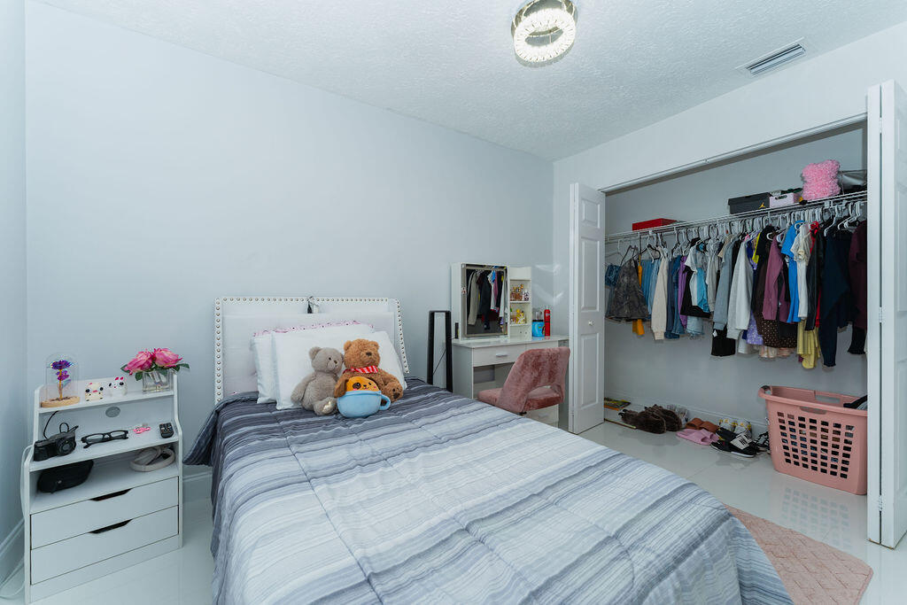 PORT ST LUCIE SECTION 12 - Residential