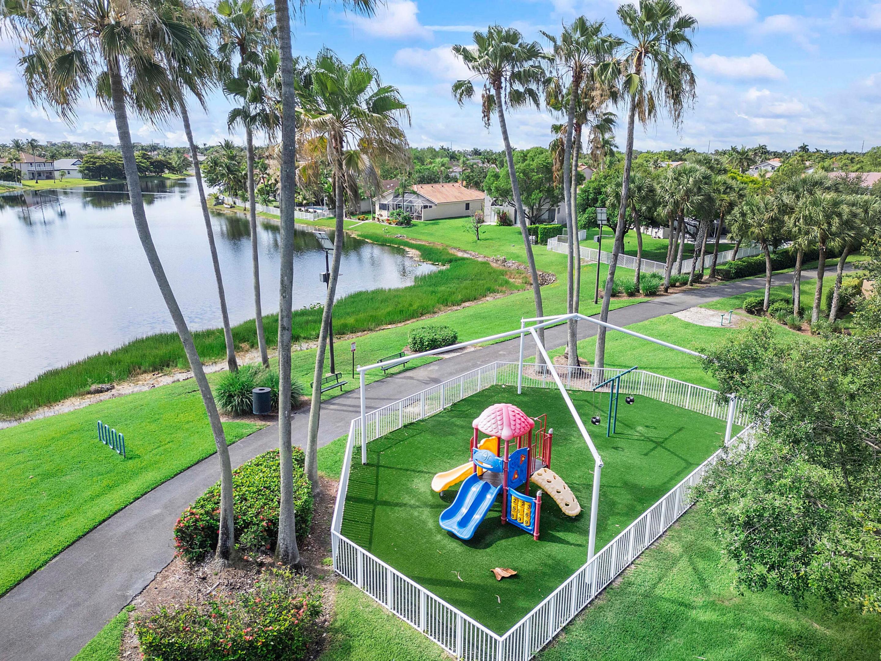 SILVER LAKES PHASE II REPLAT - Residential