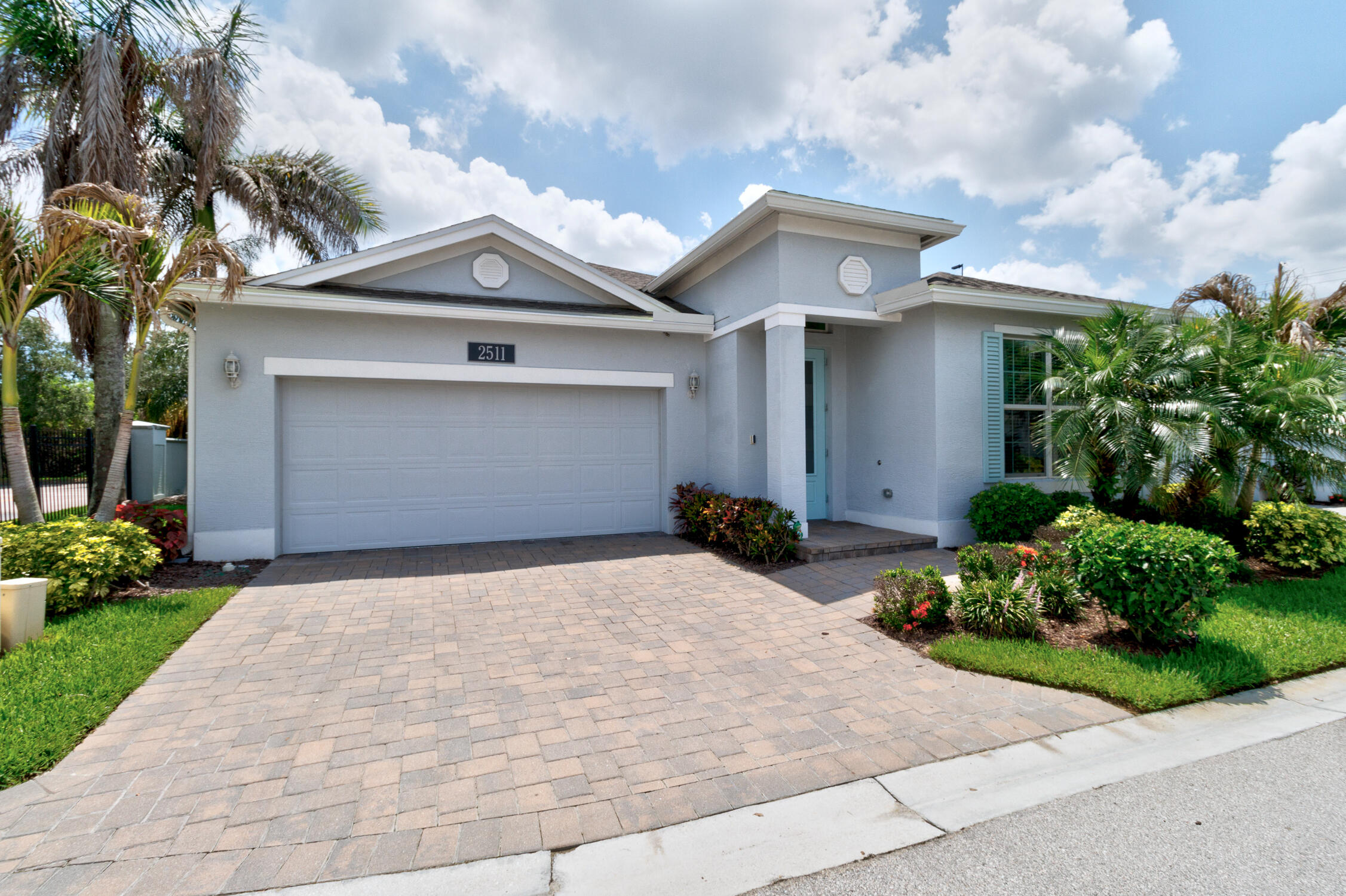 BELLA VISTA ISLES - Residential