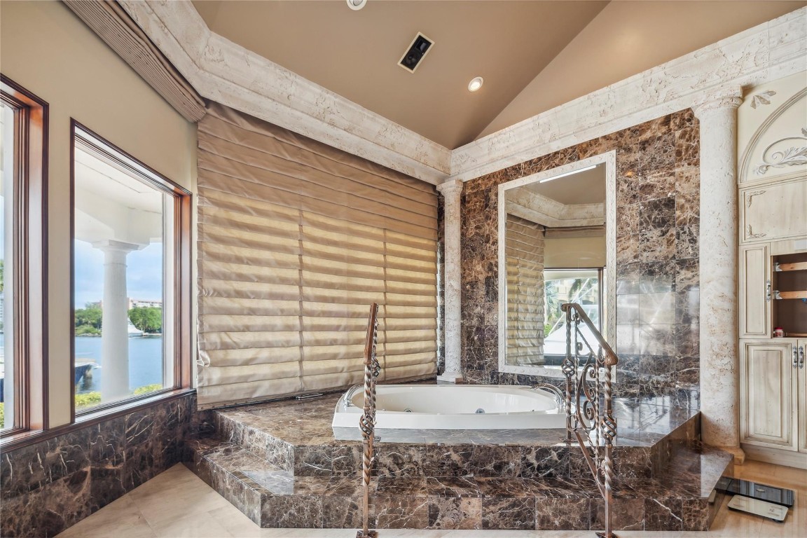Coral Key Villas Sec 10 9 - Residential