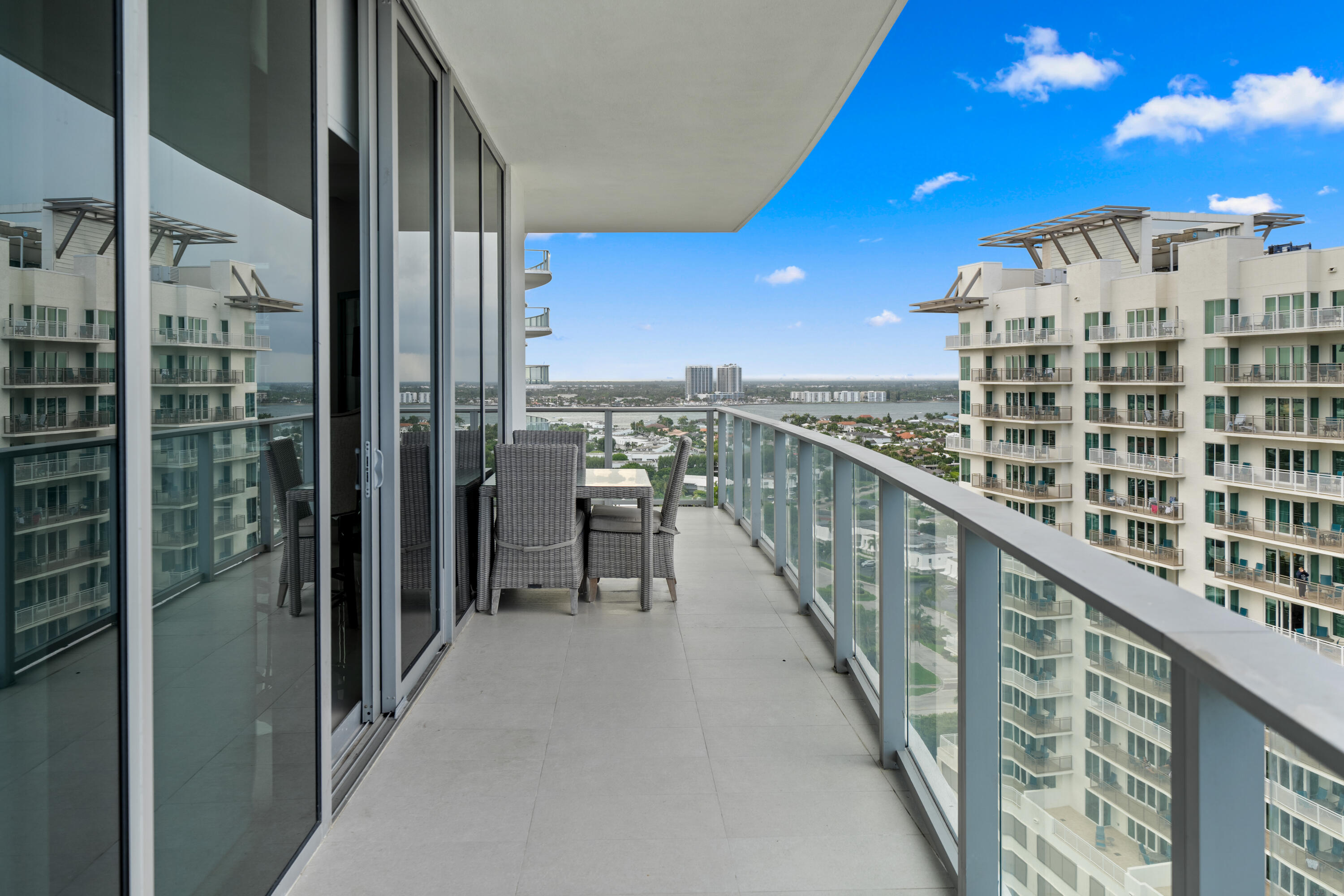 AMRIT OCEAN RESORT CONDO - Residential