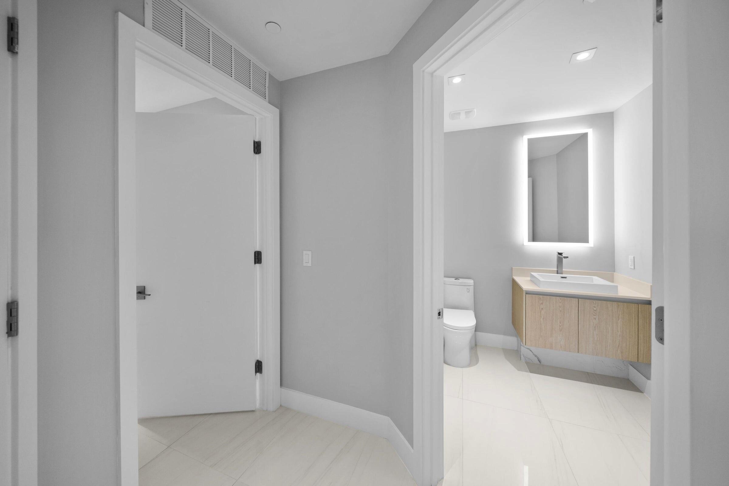 AMRIT OCEAN RESORT CONDO - Residential