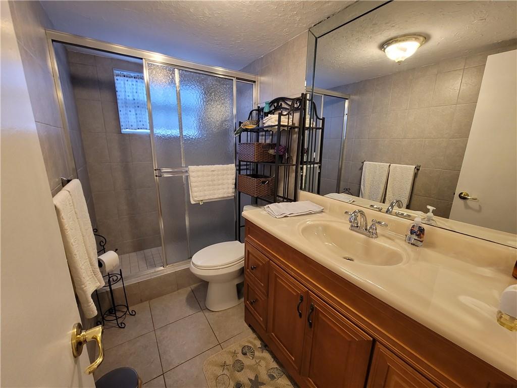 Garnet condo - Residential