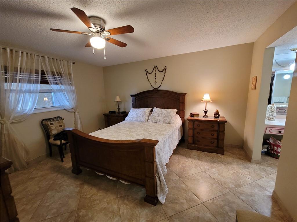 Garnet condo - Residential