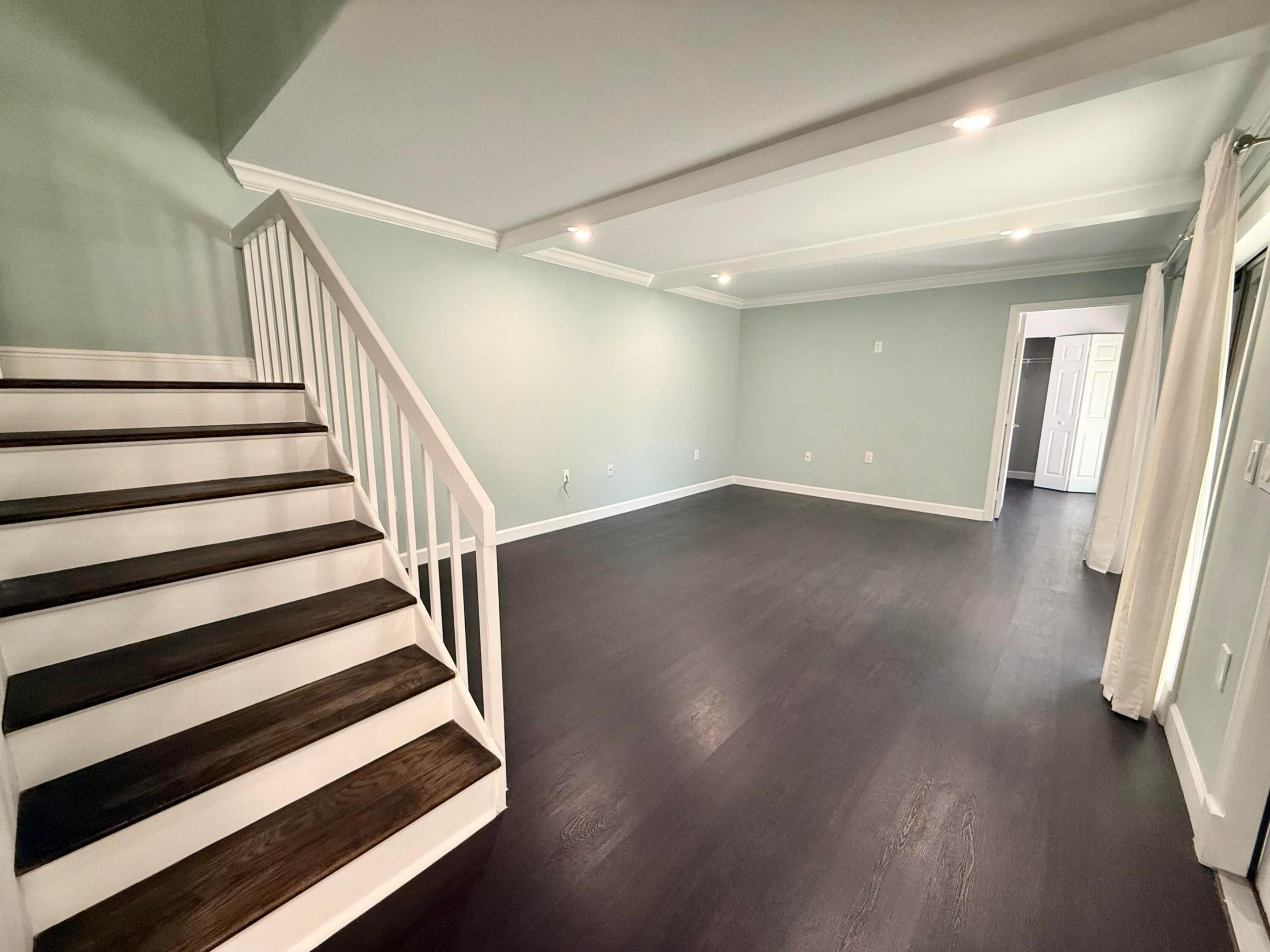 GARDEN LAKES - Residential Lease