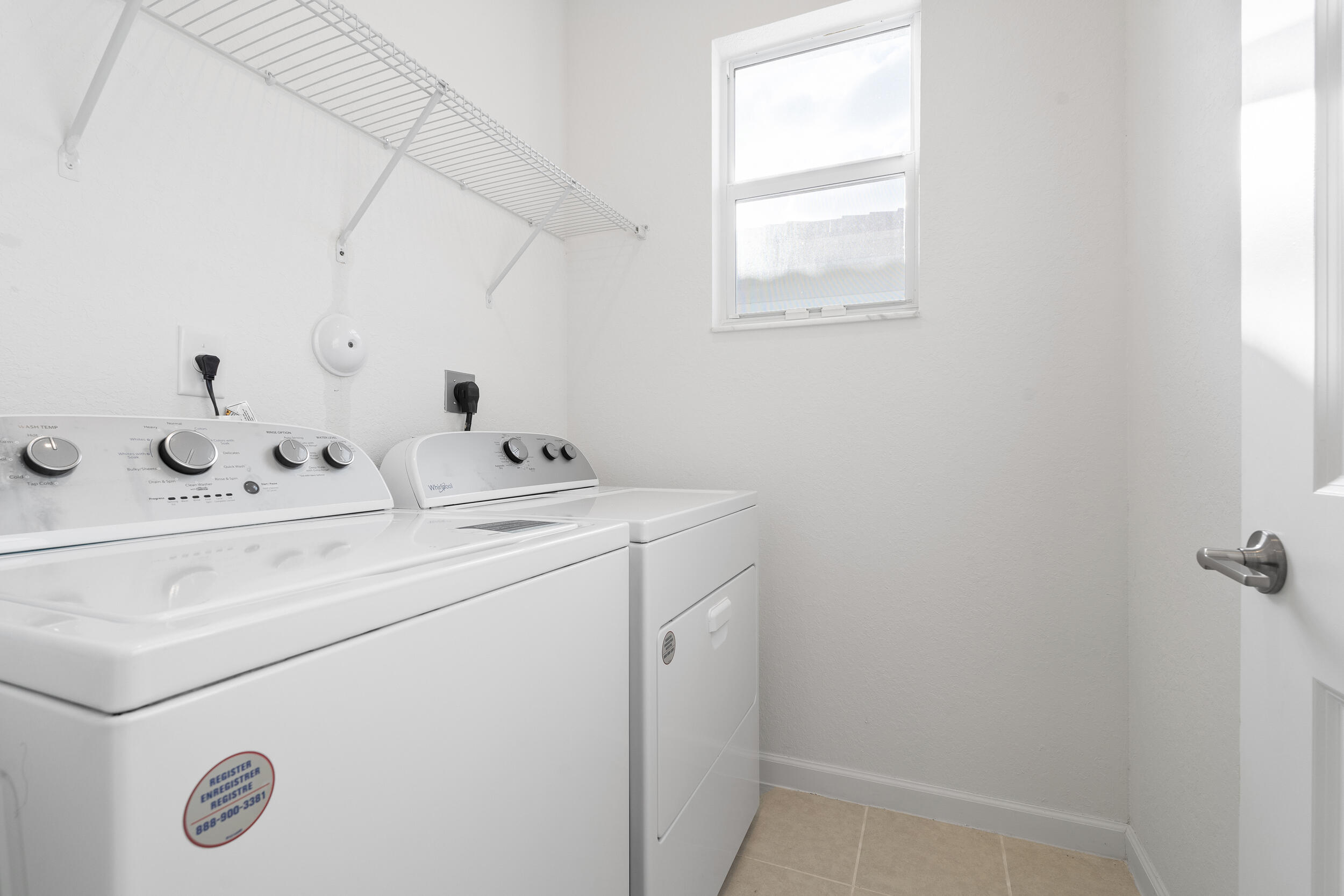 GOLF ESTS 1ST ADDN - Residential Lease