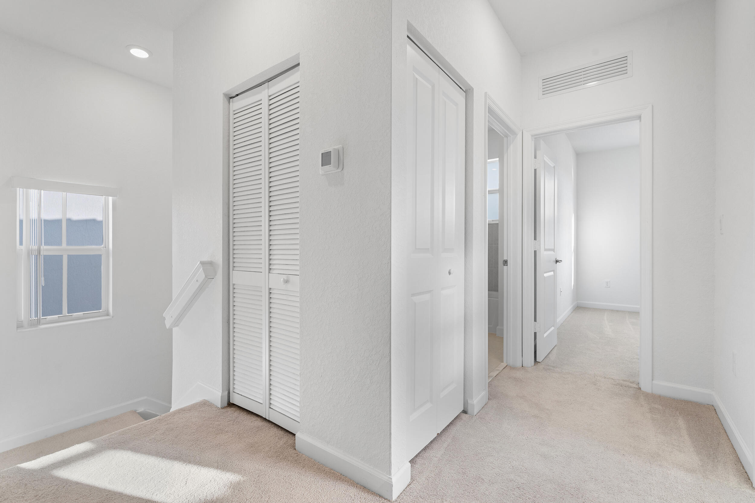 GOLF ESTS 1ST ADDN - Residential Lease