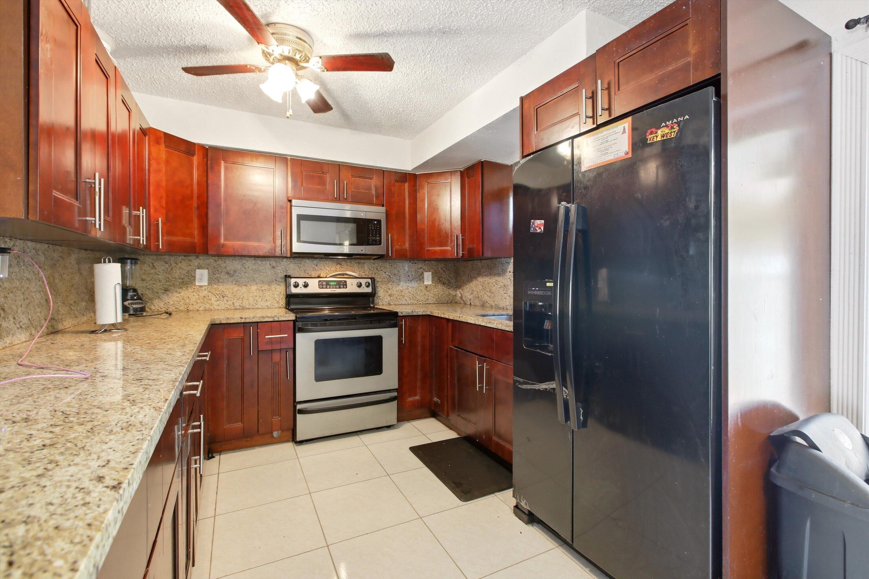 KENDALL GREEN SEC - Residential