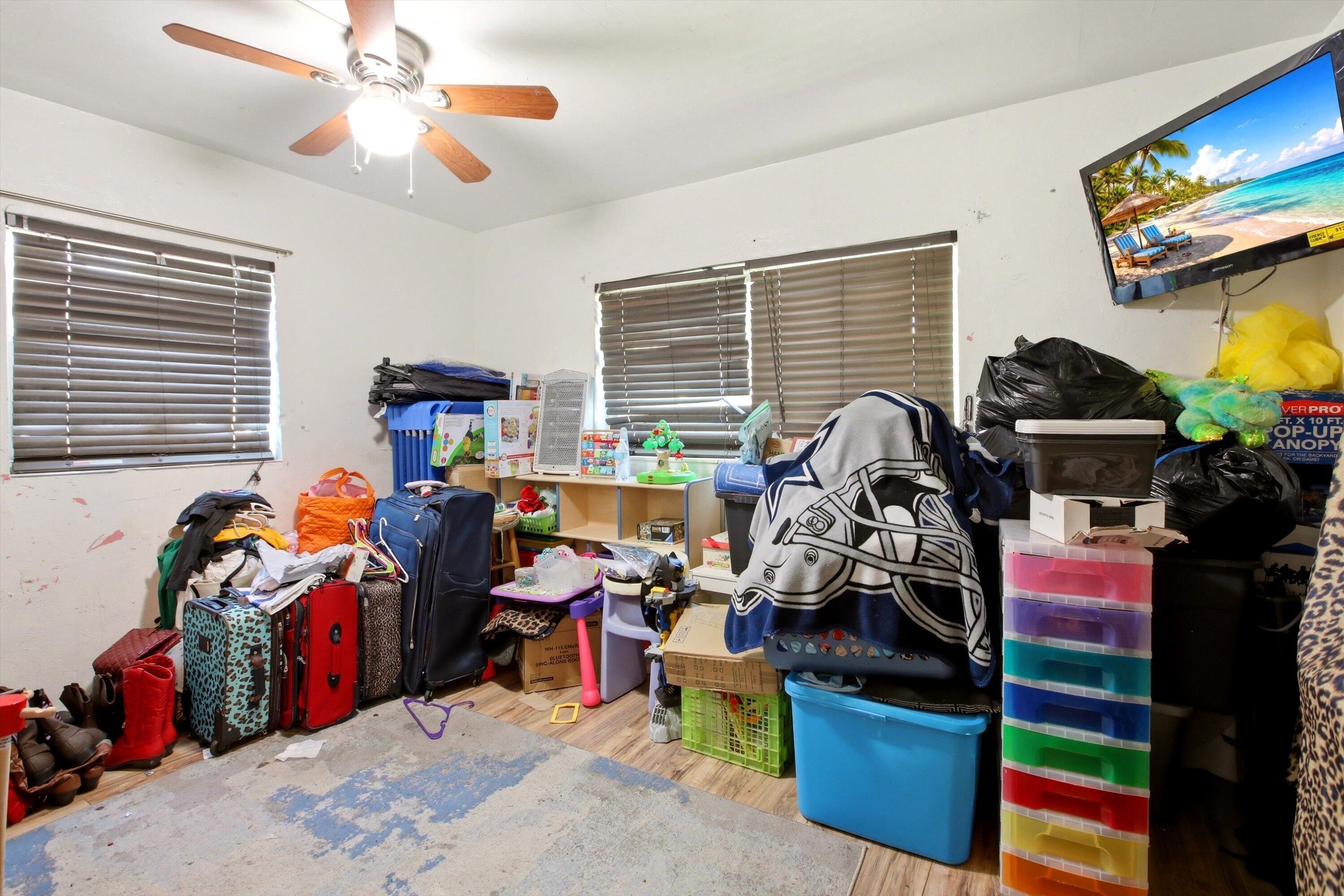 KENDALL GREEN SEC - Residential