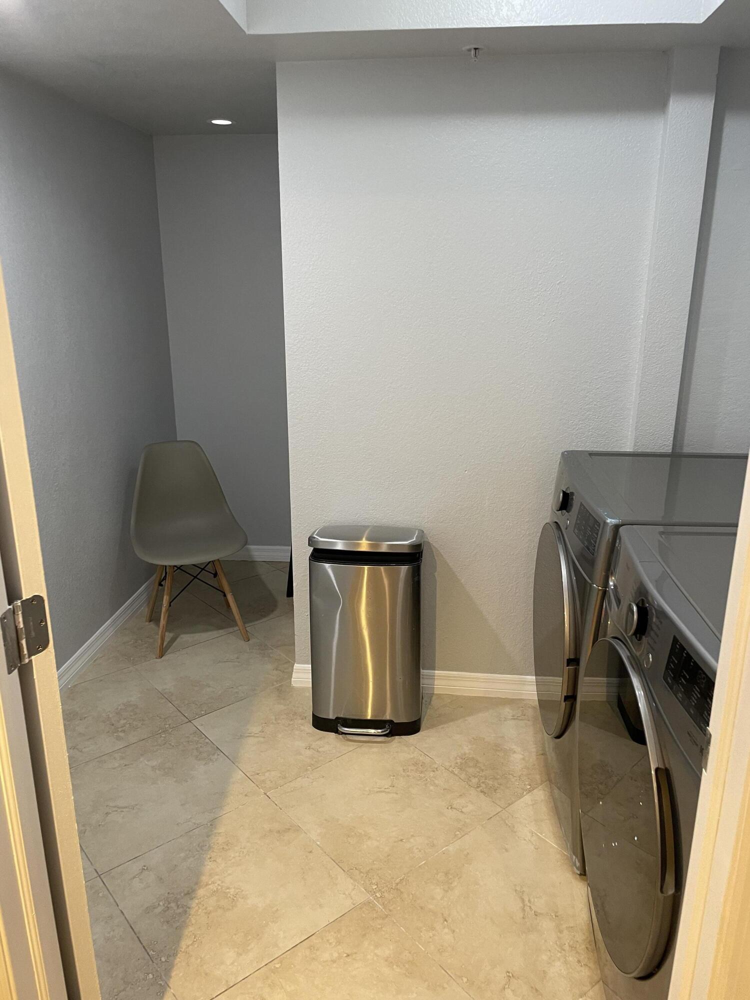 Flagler Pointe - Residential Lease