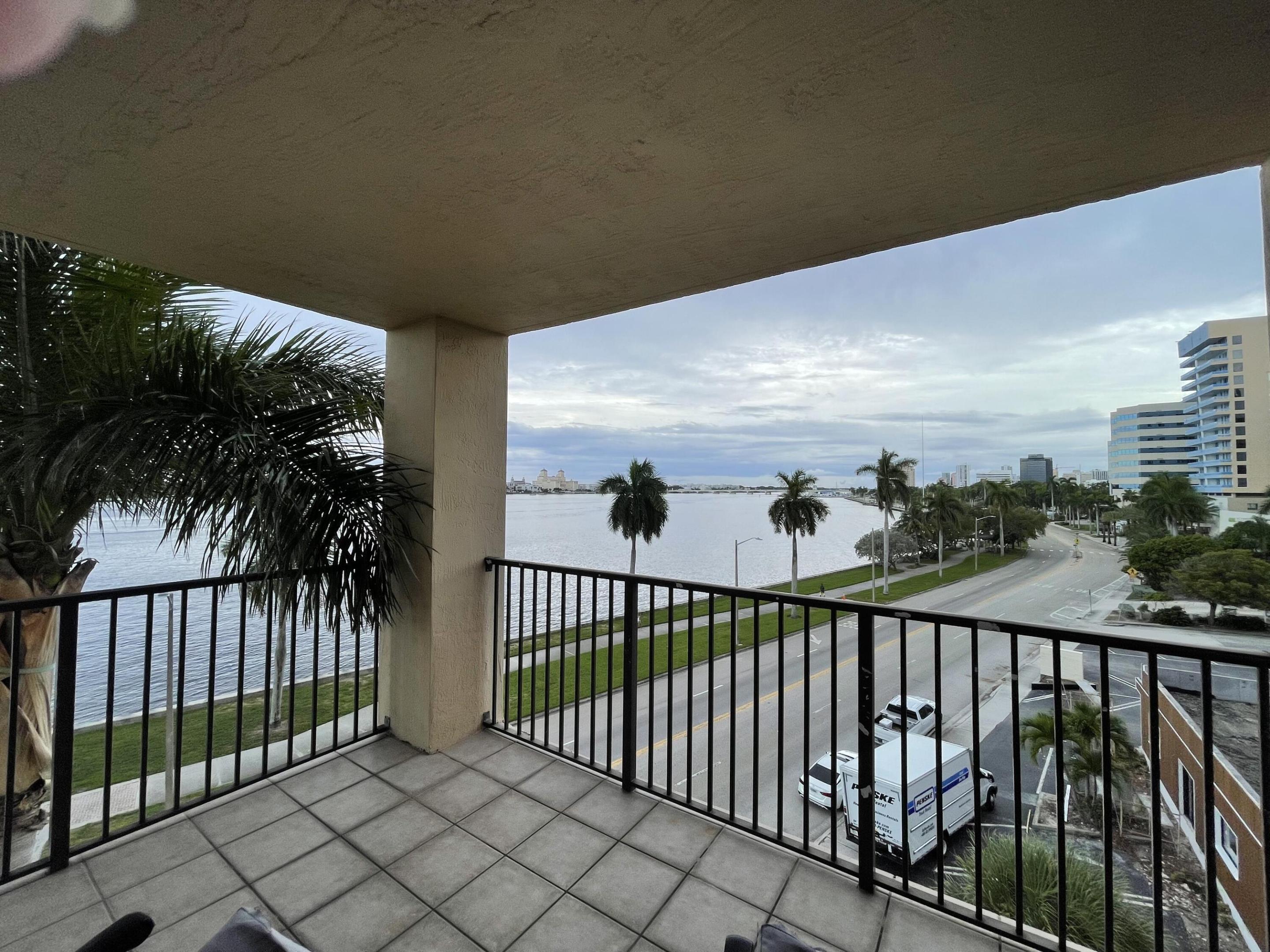 Flagler Pointe - Residential Lease