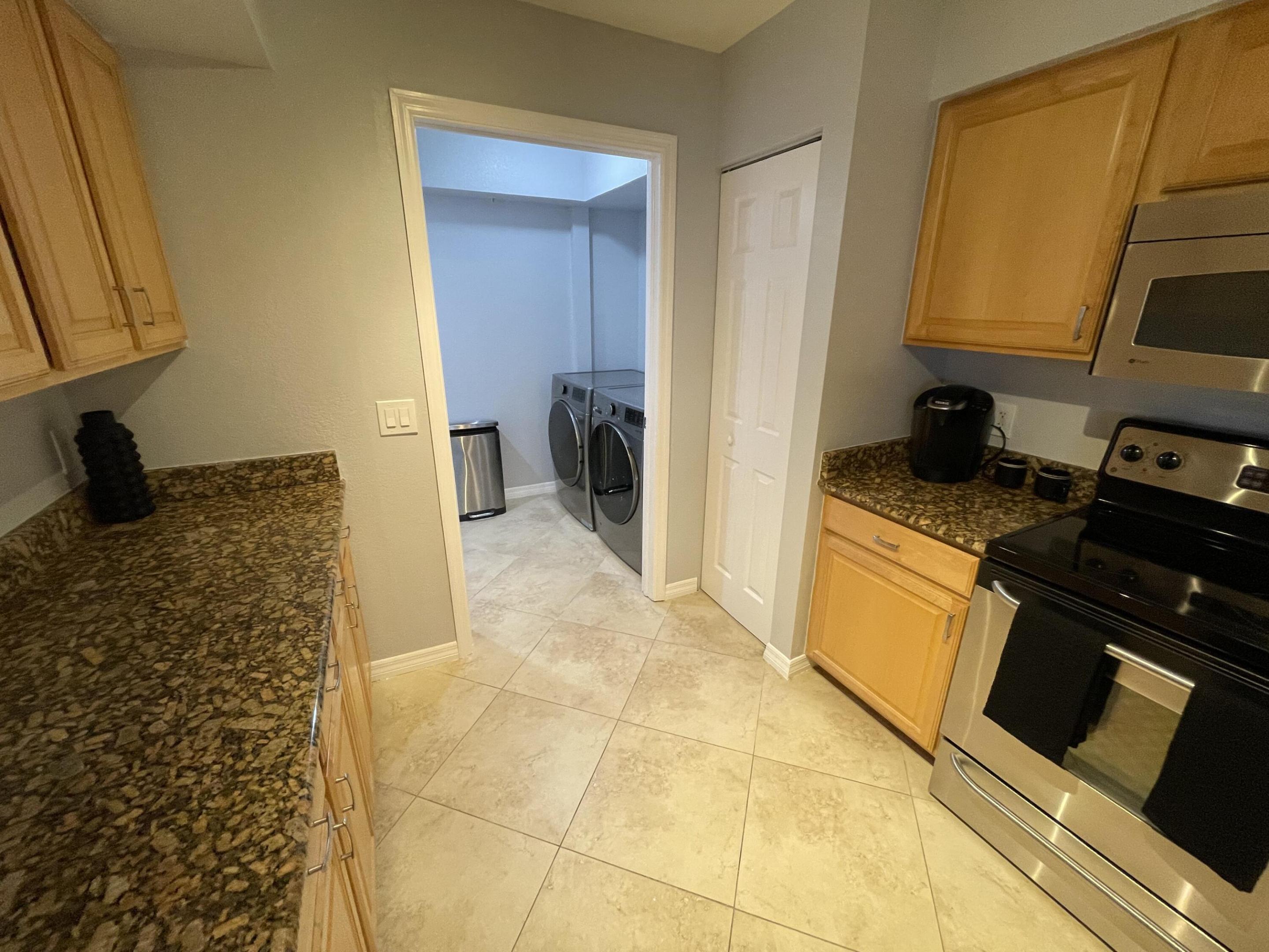Flagler Pointe - Residential Lease