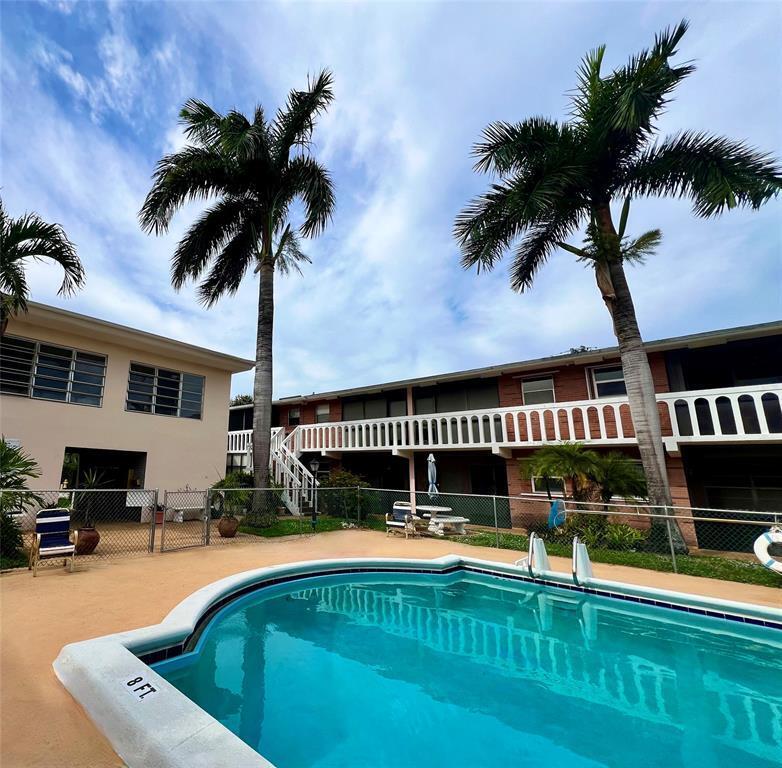 ELDORADO COUNTRY CLUB APT CONDO - Residential