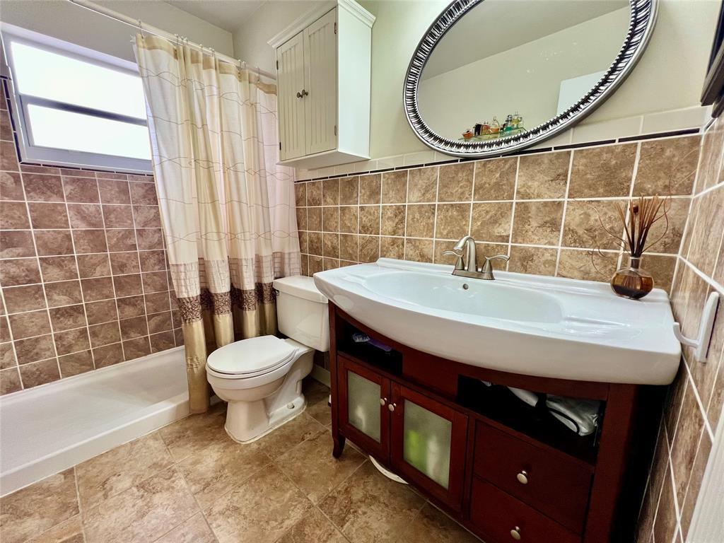 ELDORADO COUNTRY CLUB APT CONDO - Residential