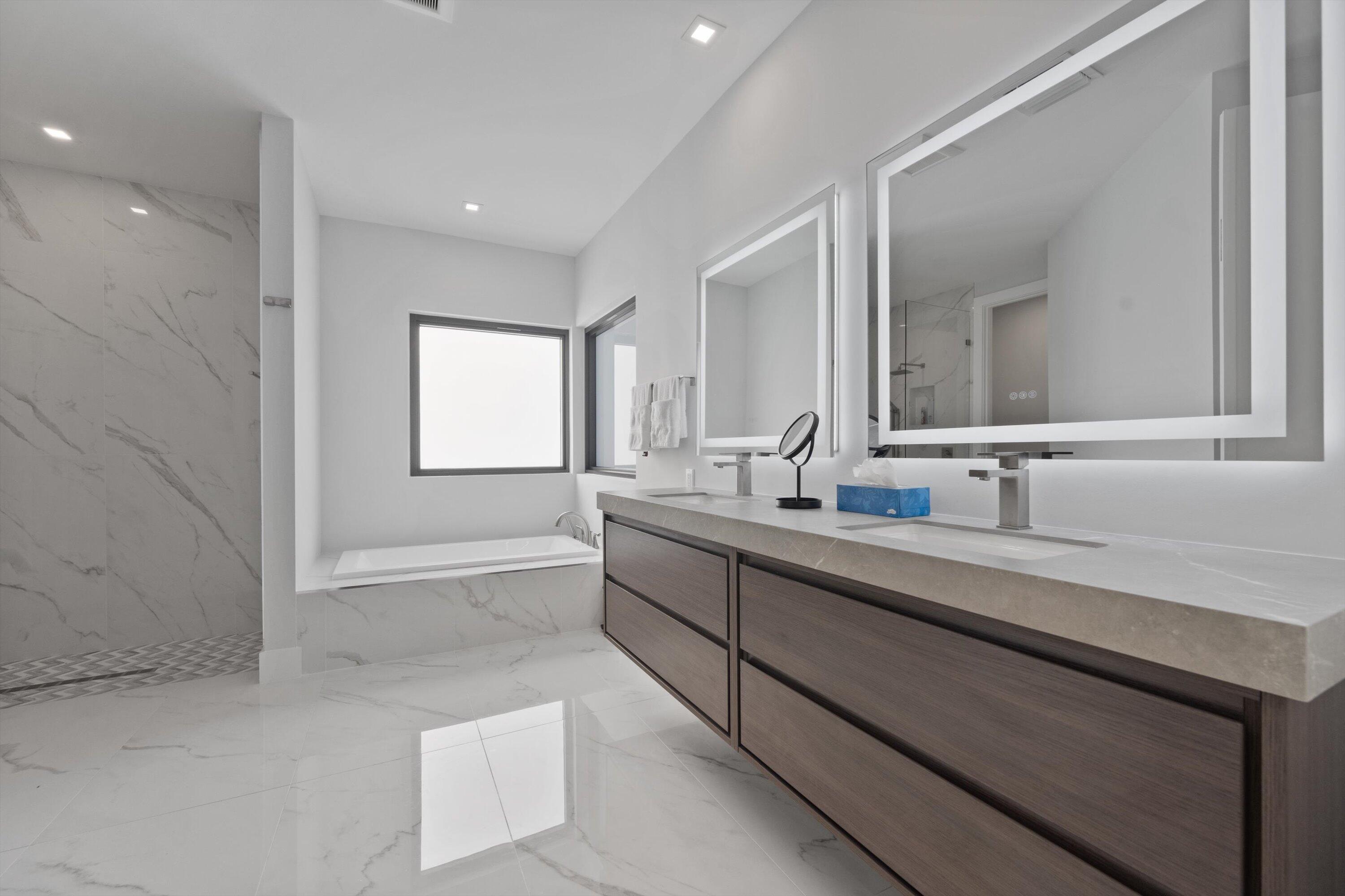 LAKEFIELD OF THE LANDINGS AT WELLINGTON 3A - Residential Lease