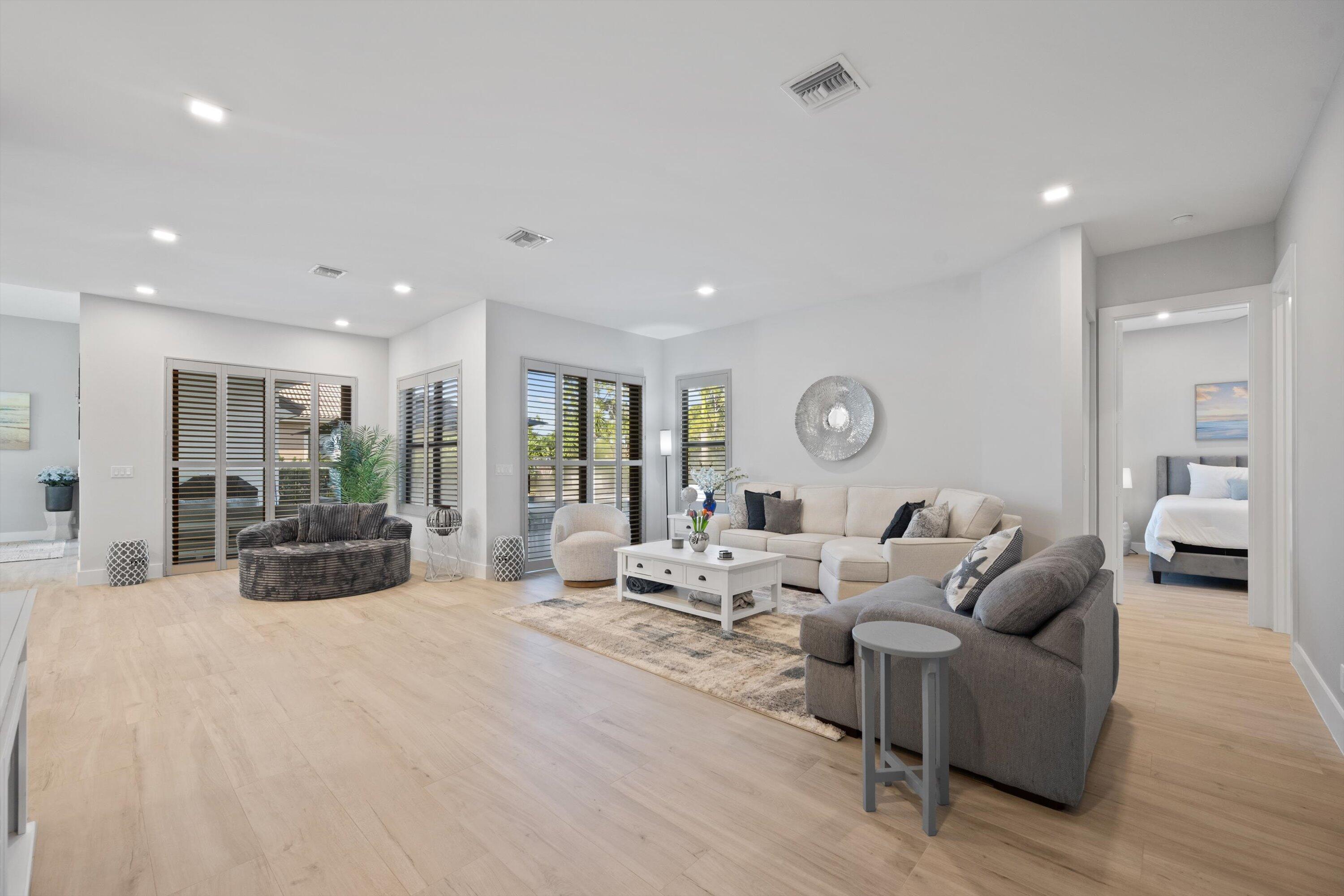 LAKEFIELD OF THE LANDINGS AT WELLINGTON 3A - Residential Lease