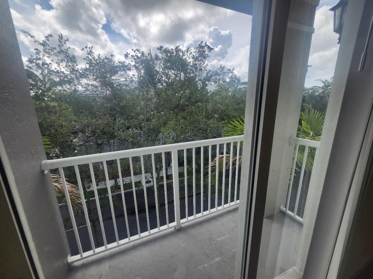 SHOMA TOWNHOMES AT ROYAL PALM BEACH CONDO - Residential Lease