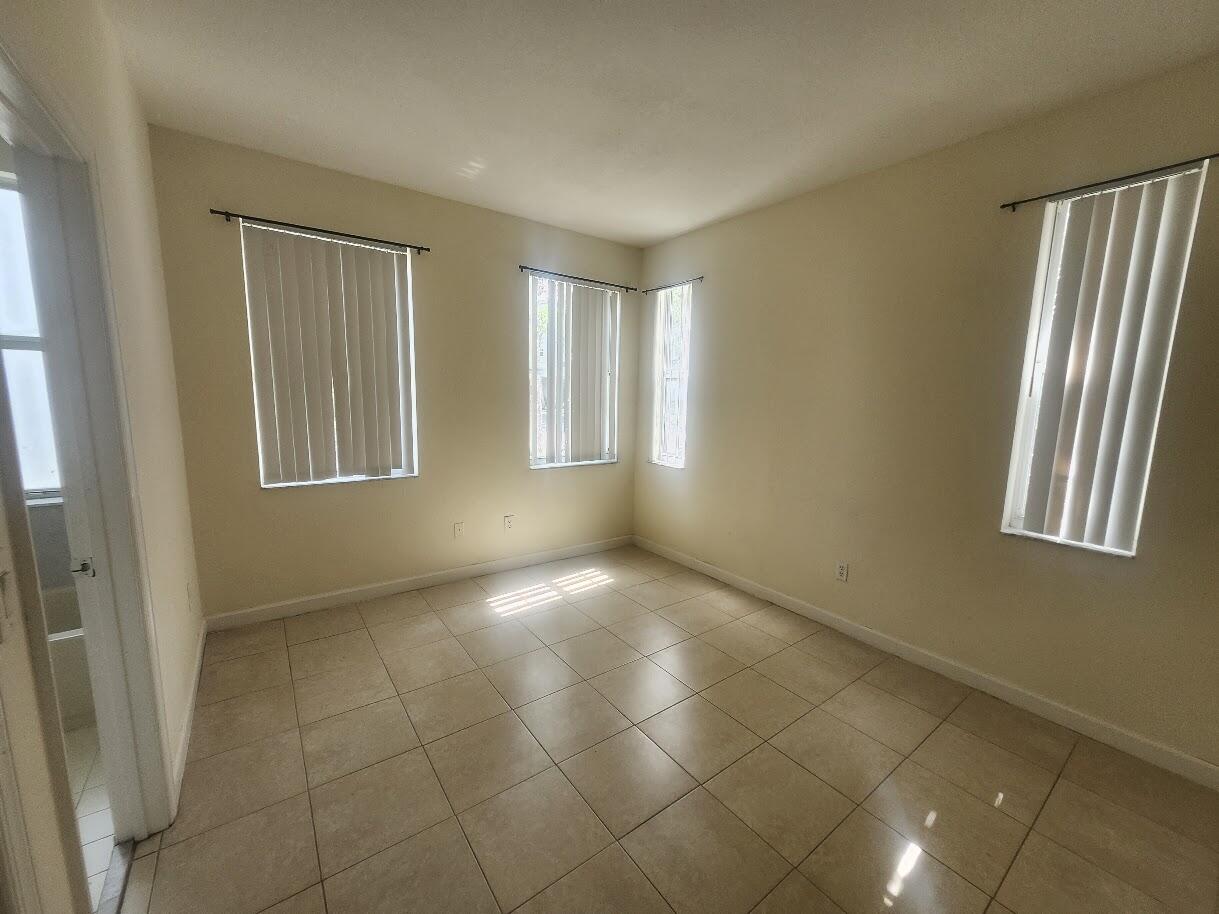 SHOMA TOWNHOMES AT ROYAL PALM BEACH CONDO - Residential Lease